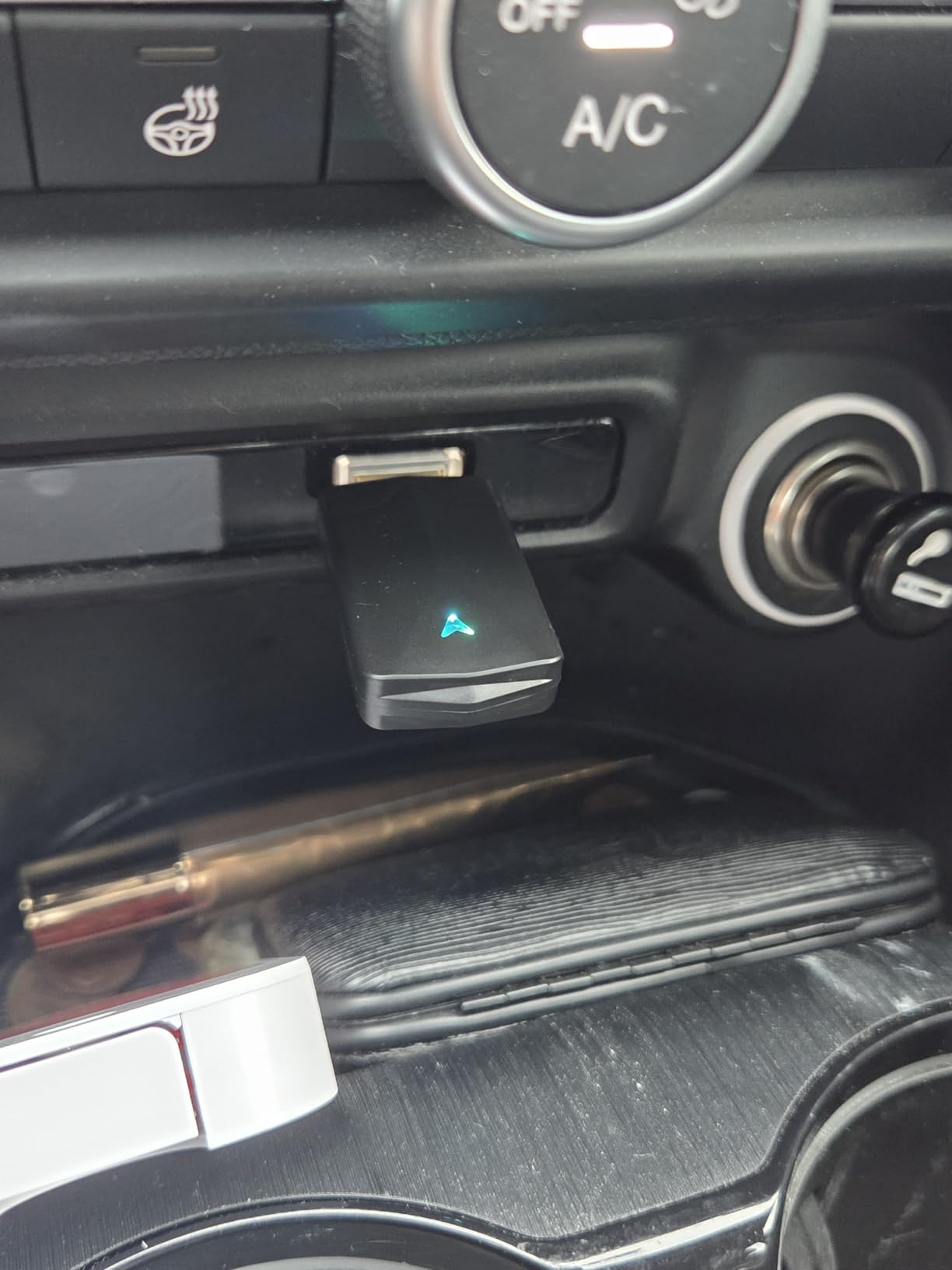 Wireless CarPlay Adapter- Android Auto Wireless Adapter, 5.8GHz Wi-Fi Plug & Play, Mini and Stable iOS 10+/Android 10+, Fast Auto-Connect for Cars 2016+ (1Pcs) customer photo 1
