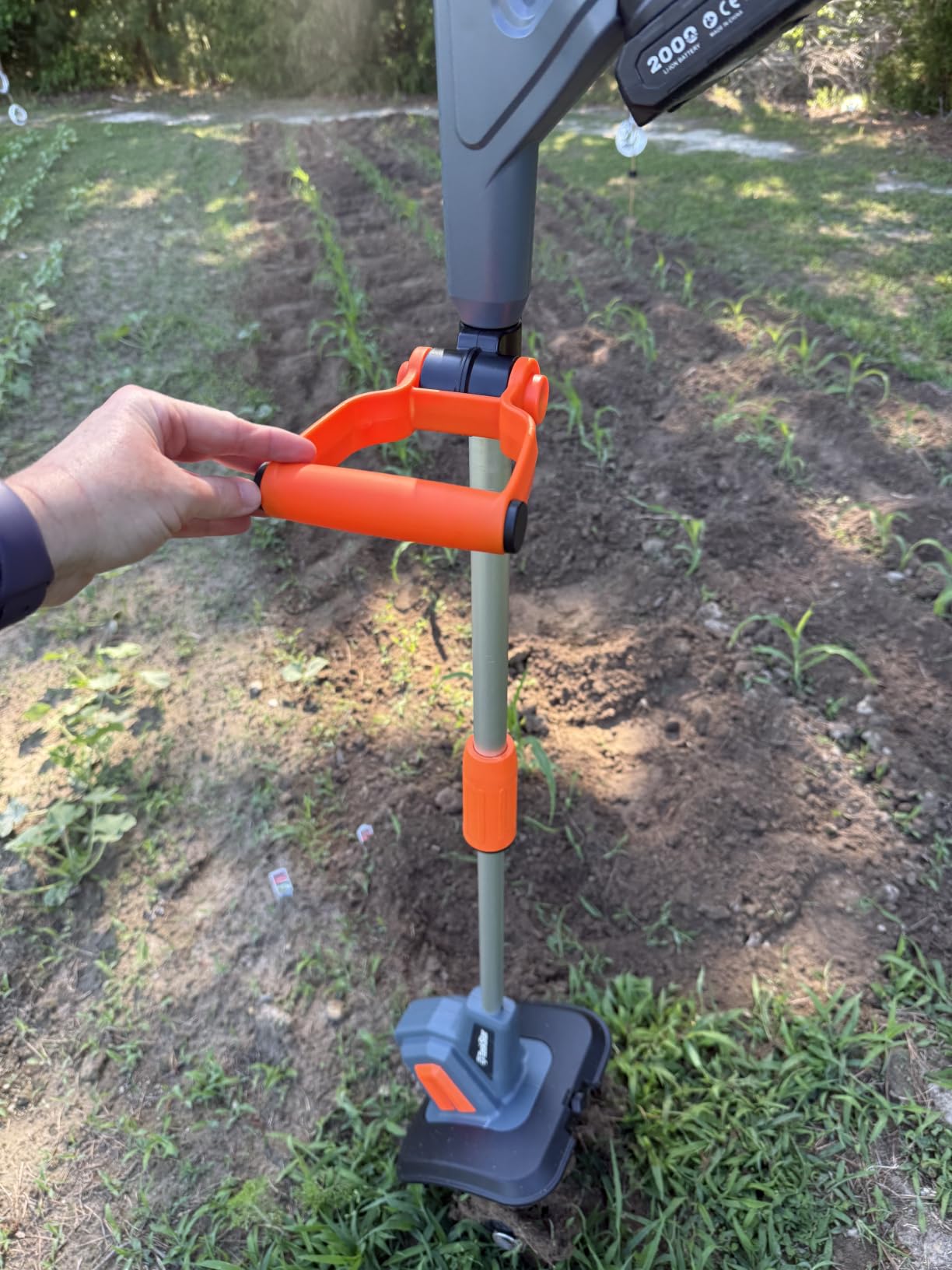 12 Inch Electric Tiller Cultivator, 40V Cordless Tiller for Gardening with 2x 5.0Ah Batteries, 8 Inch Depth Rototillers Battery Powered with Adjustable Wheels for Lawn Yard Weeding Soil Cultivation customer photo 1