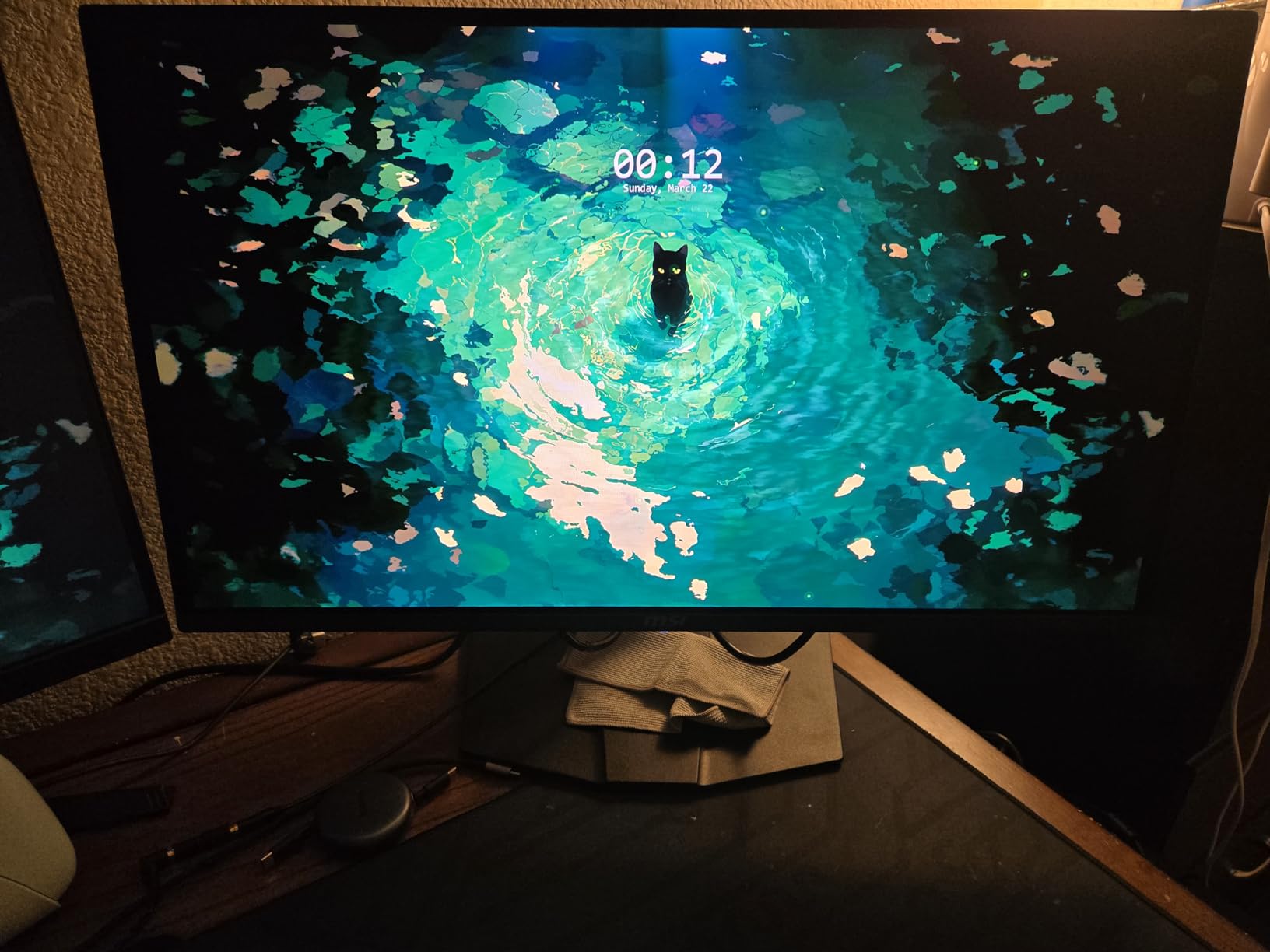 msi MAG 274QP QD-OLED X24 27-Inch WQHD Gaming Monitor, 2560 x 1440 Quantum Dot OLED Panel, 240Hz, 0.03ms, Adaptive-Sync, HDMI2.1, DP 1.4a, Tilt/Height Adjustable, Black customer photo 1