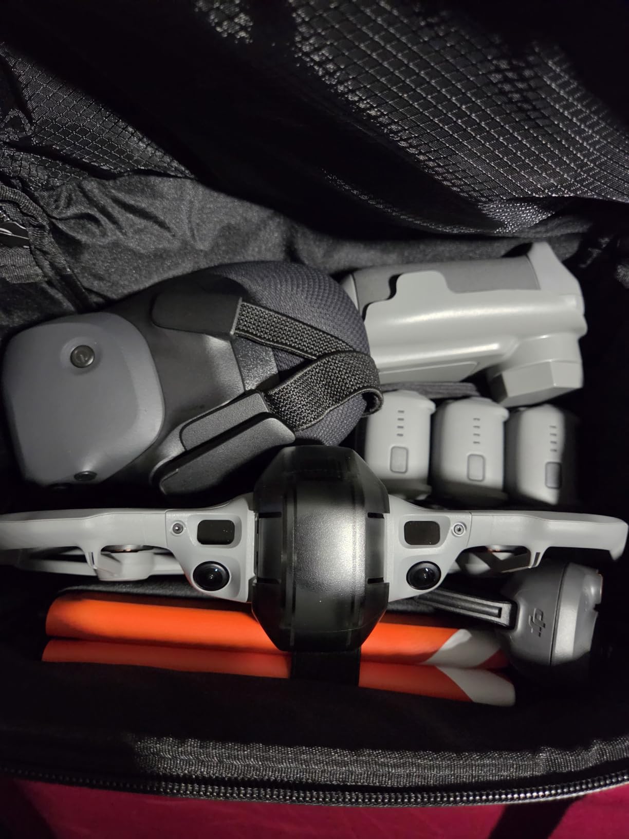 DJI Avata 360 Motion Fly More Combo, 8K 360° Camera Drone | 1-Inch-Equivalent 360° Imaging, 8K/60fps HDR, Goggles N3, RC Motion 3, Easy ACRO, Three Batteries, Propeller Guard customer photo 1