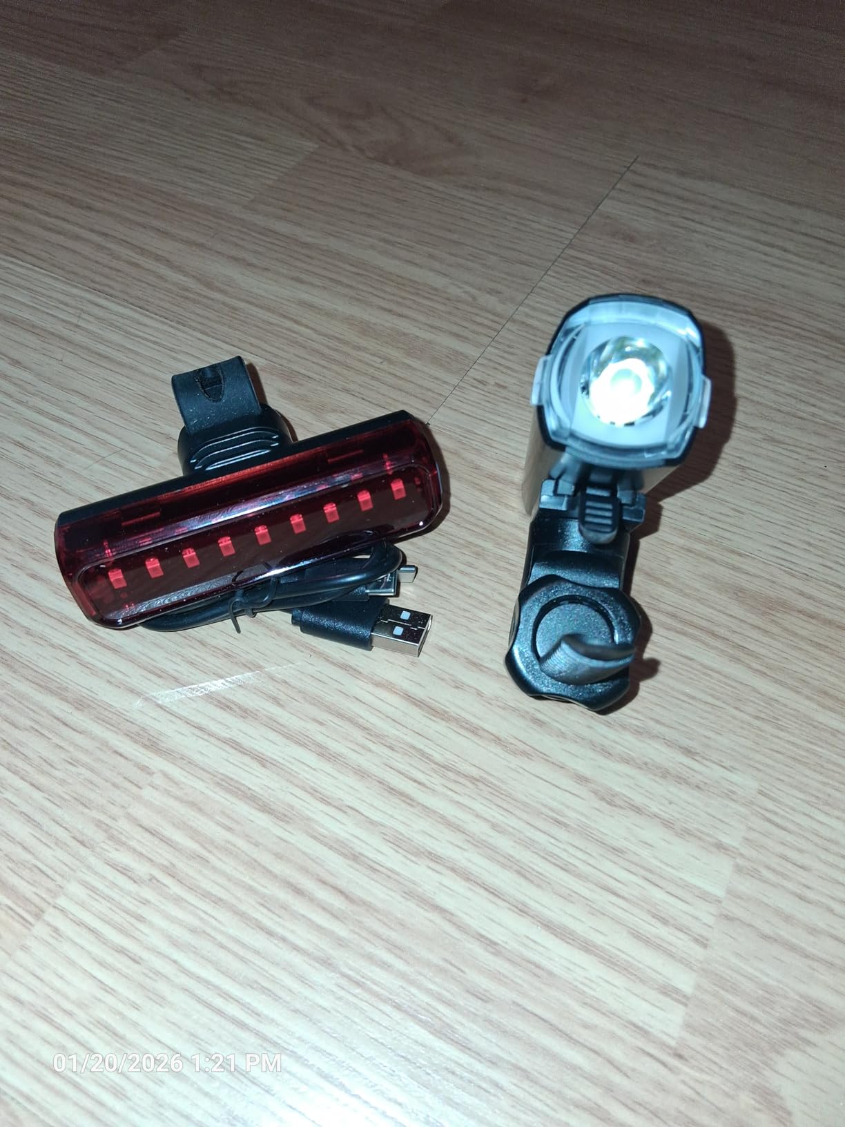 2026 New 1200LM Wide Angle Bike Lights for Night Riding, 3+5 Modes & IP65 Waterproof Bicycle Lights Front and Rear, Long-Lasting USB Rechargeable for Men Women Kids Bike Accessories customer photo 1