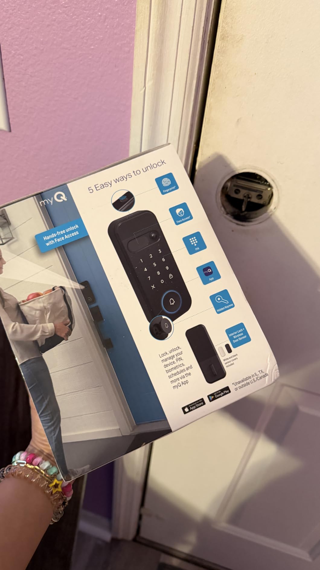 myQ Secure View 3-in-1 Smart Lock with 2K HDR Video Doorbell Camera, Face Access, Fingerprint Access, PIN & App Control - Intelligent Entry with Built-in Camera, Color Night Vision & Two-Way Audio customer photo 1