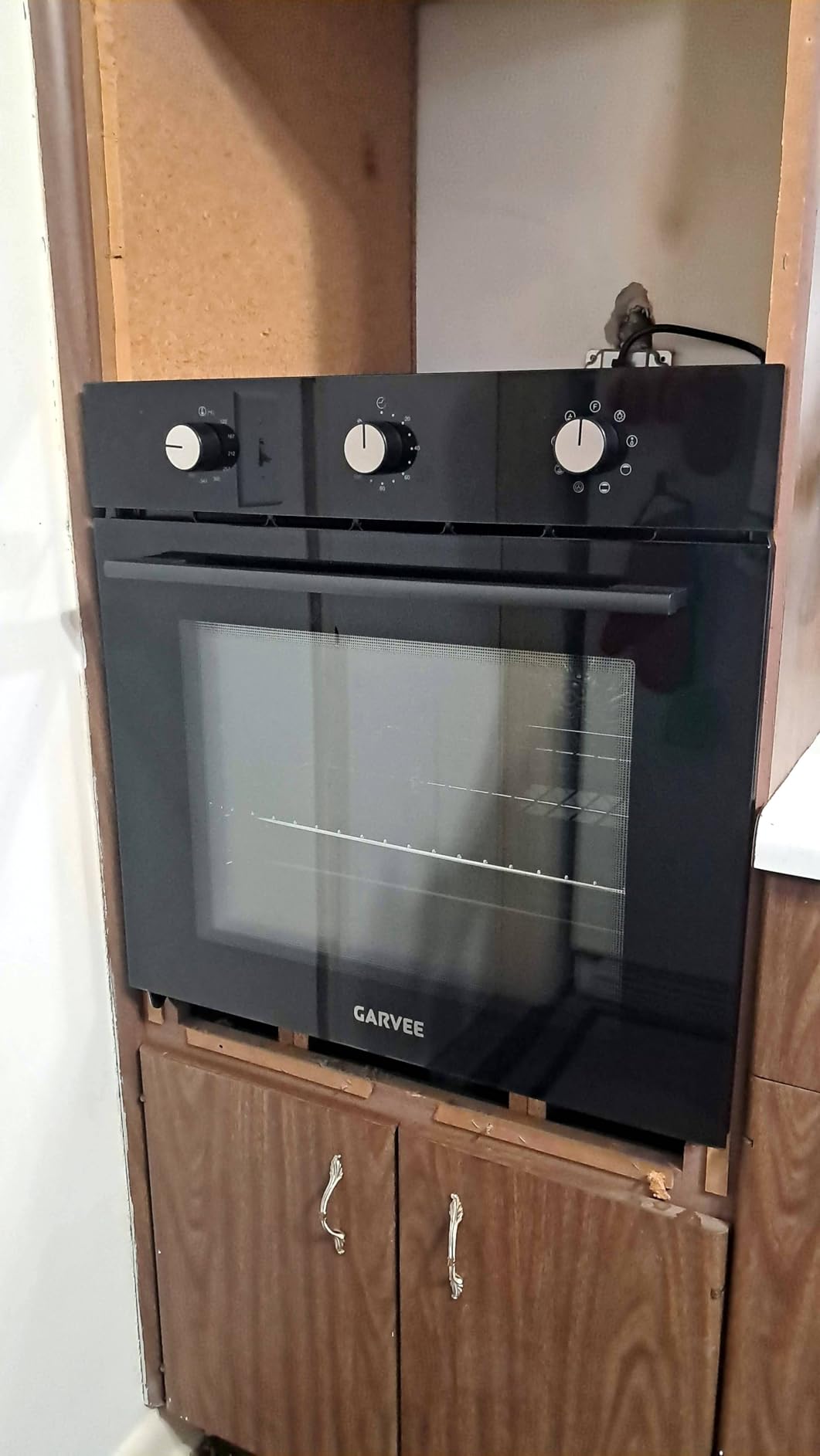 Garvee 24 Inch Built-In Single Wall Oven, 2.5 Cu.Ft Electric Oven with Touch & Mechanical Knob Control, 8 Modes, 3000W, ETL Certified, Black customer photo 1