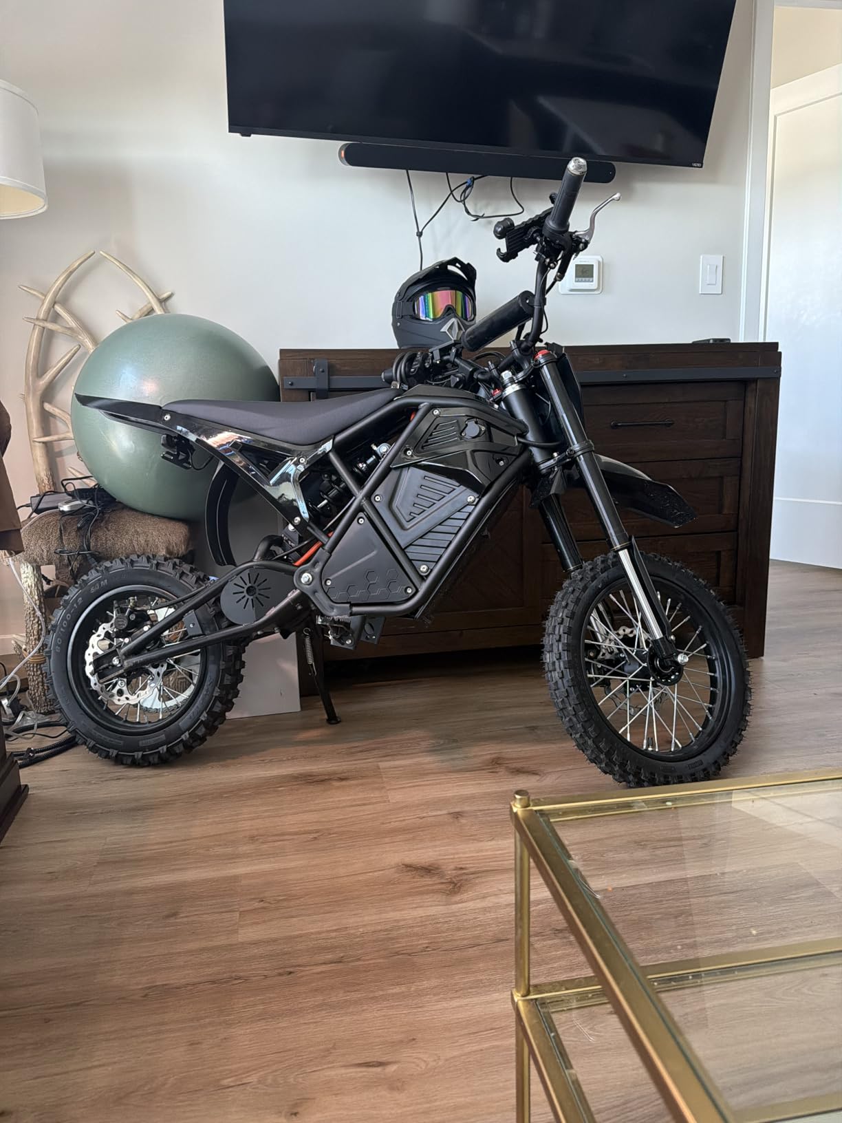 ESKUTE Electric Dirt Bike for Teens Adults, Mid-Drive Motor 3500W Peak, Electric Motorcycle 48V23Ah Battery, 53-Mile Range, 38-46mph, Hydraulic Nitrogen Dual Shock Absorbers customer photo 1
