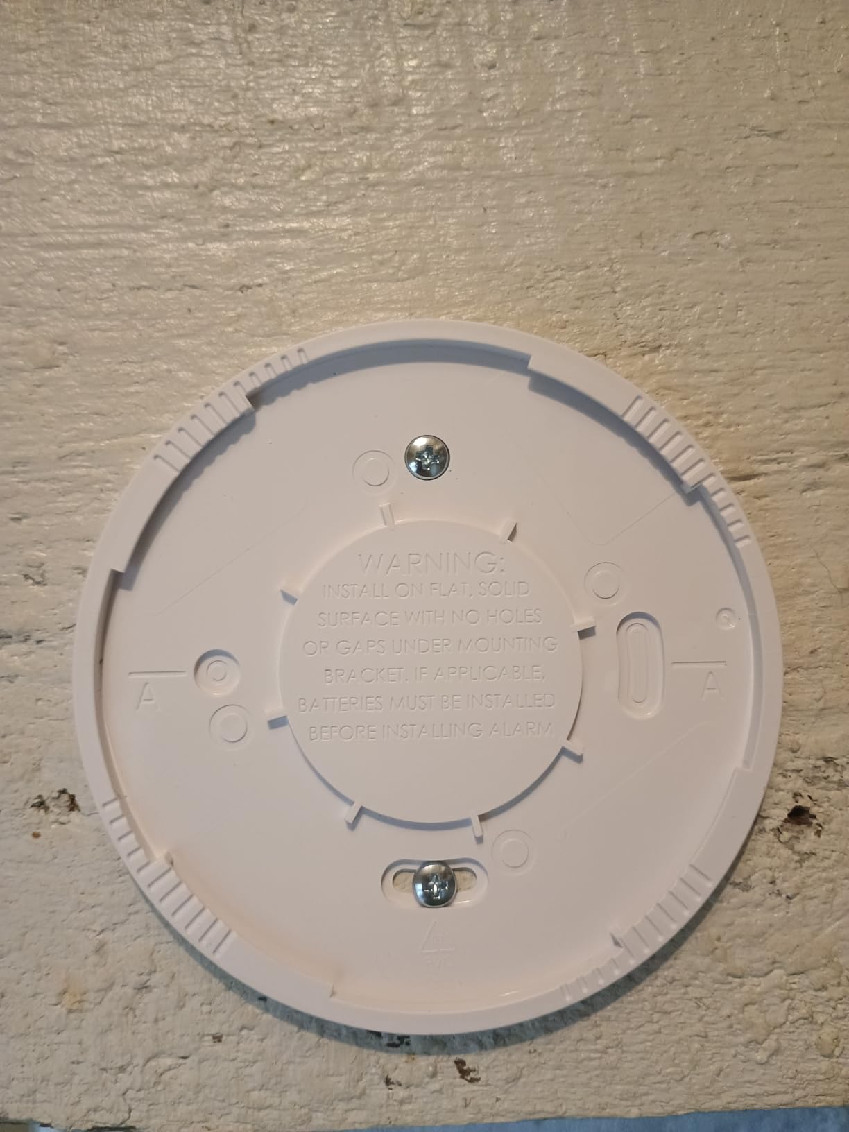 Kidde Smoke and Carbon Monoxide Detector, AA Battery-Powered, Wire-Free Interconnect, Voice Alerts, LED Status Light 85 dB Alarm, 5-inches, 30CUDR-VRF customer photo 1