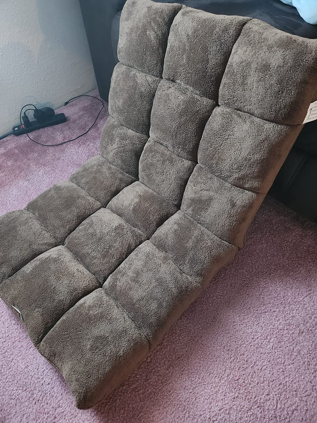 GIANTEX Floor Chair with 14-Position Adjustable, Couch Recliner (Grey) | Soft Flannel Fabric Cover, Heavy Duty Metal Support, Folding Gaming Floor Chair for Adults, Reading customer photo 1