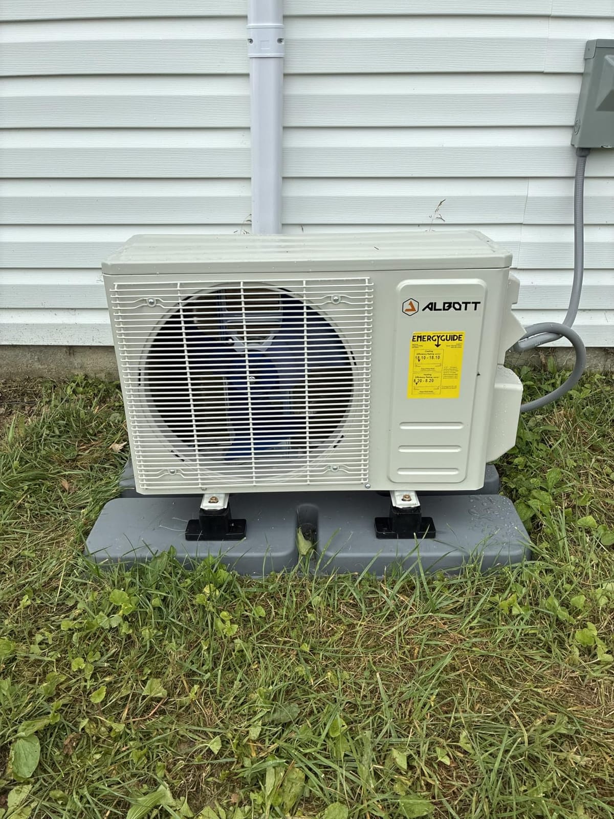 Albott 12,000 BTU Mini Split Air Conditioner and Heater SEER2 18, 115V | Inverter Energy-Efficient AC with Self-Cleaning, Remote and APP Control, HVAC Tech Needed, Cools up to 750 Sq.Ft. customer photo 2