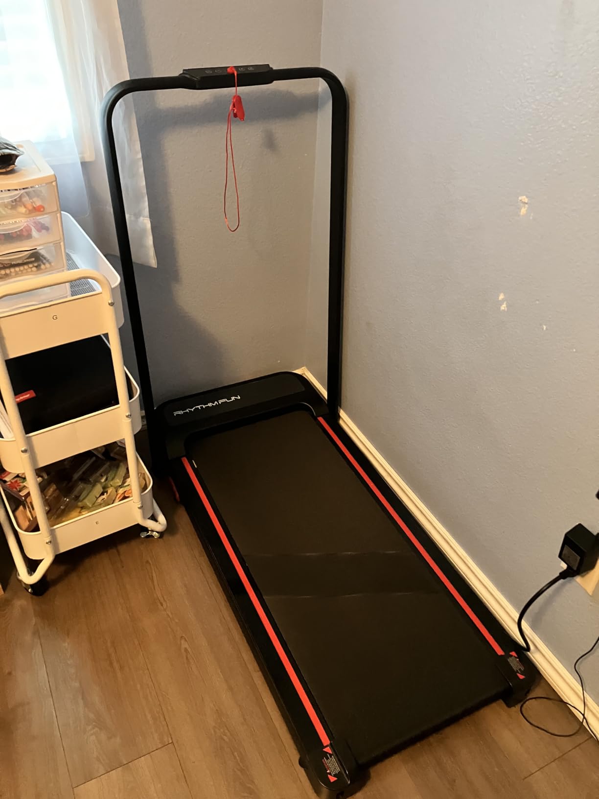 RHYTHM FUN Treadmill with Incline, Walking Pad with Handle Bar,300lbs Walking Pad with APP, Portable Folding Walking Treadmills for Home/Office with Low Noise customer photo 1