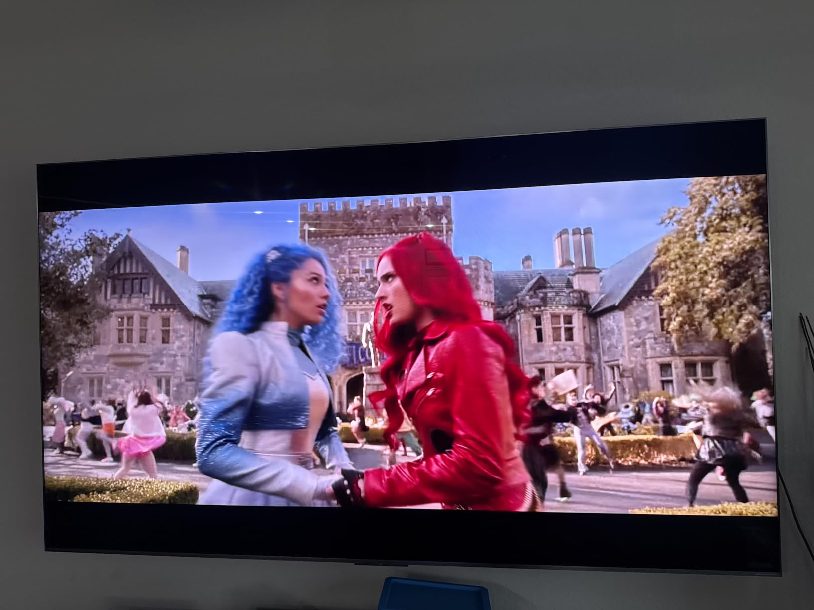 TCL 75 Inch Class QM8L Series | SQD-Mini-LED QLED Smart TV | 75QM8L, 2026 Model | 144Hz | Ultimate Color Brightness & Contrast | Google AI Bang & Olufsen | Voice Control Gaming Streaming Television customer photo 1