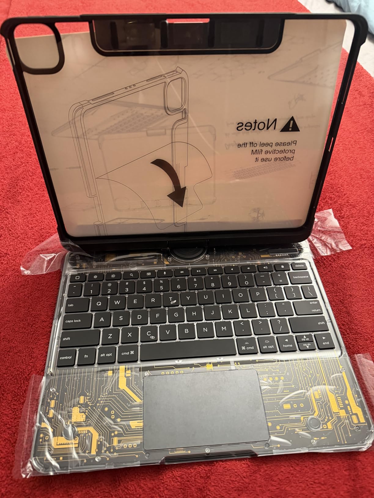 Wireless Keyboard Case for iPad Pro 13 Inch M5 2025/M4 2024 | Clear Protective Cover with Pencil Holder, Multi-Touch Trackpad, 360 Rotatable Stand, 7-Color Backlight & 3-Brightness customer photo 1