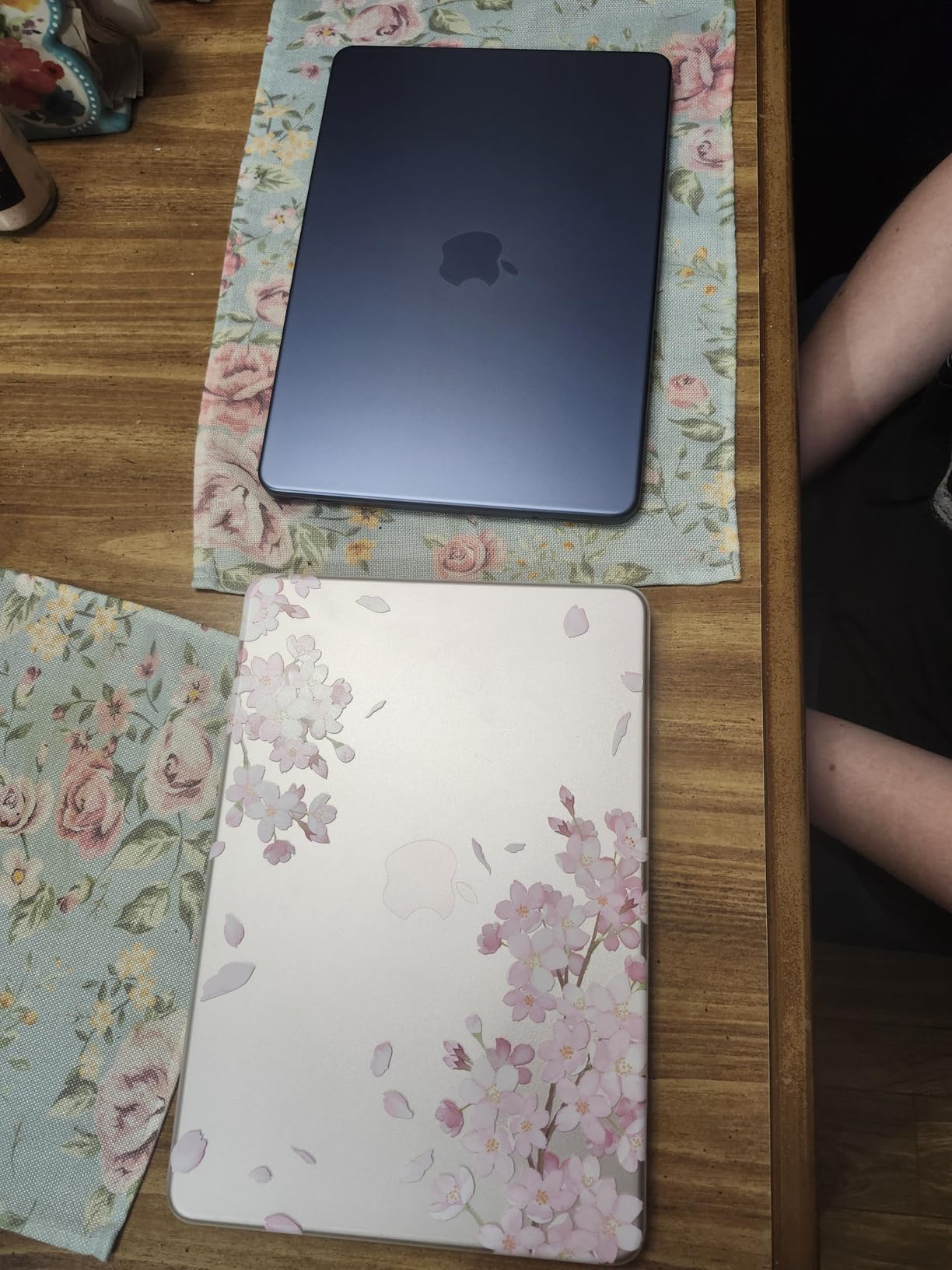 2026 MacBook Neo 13-inch Laptop with A18 Pro chip: Built for AI and Apple Intelligence, Liquid Retina Display, 8GB Unified Memory, 256GB SSD Storage, 1080p FaceTime HD Camera; Citrus customer photo 2