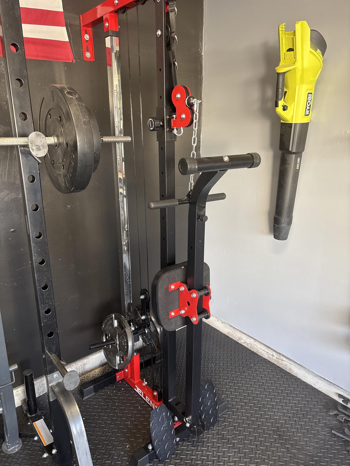 RC01 Cable Machine, Wall Mount Cable Machine with 16 Adjustable Positions, Rowing Machine & LAT Pulldown Machine with Training Attachment, Home Gym Equipment 2 in 1 customer photo 2