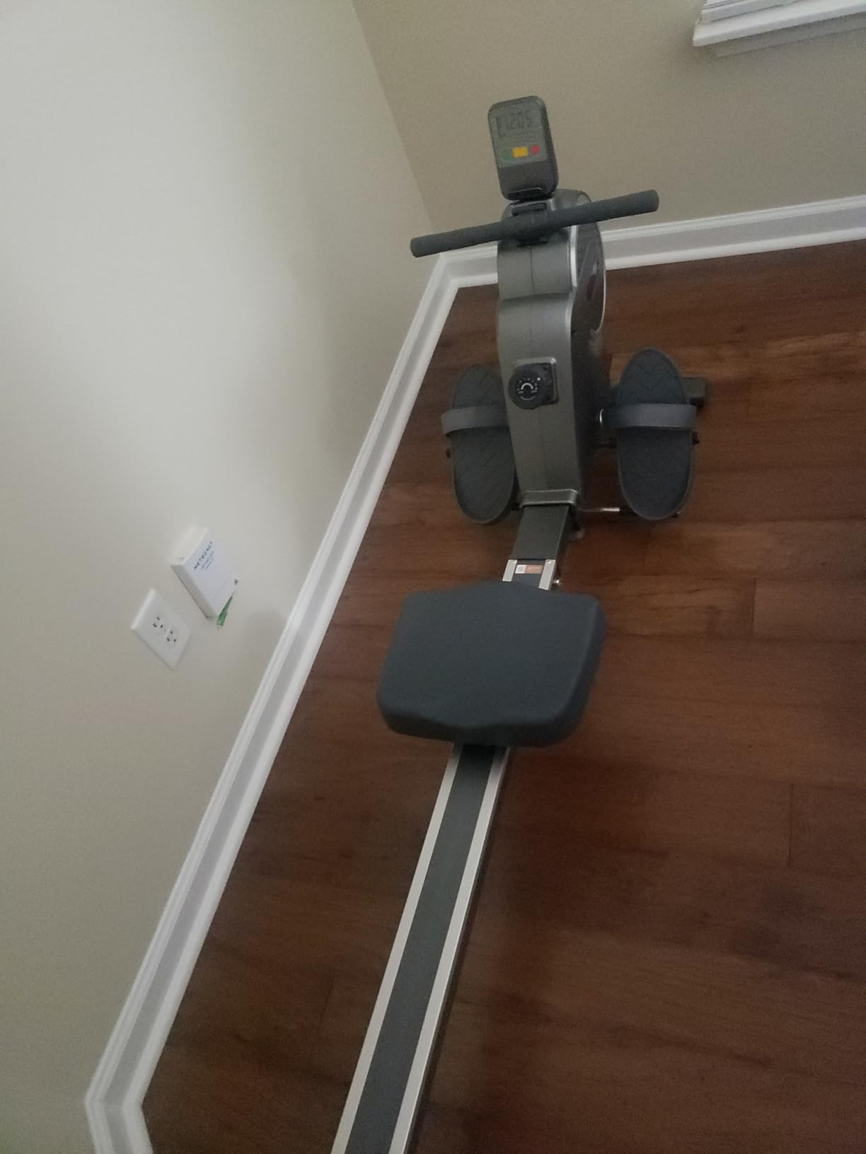 Dripex Rowing Machines for Home, Upgraded Rowing Machine Magnetic Rower, Max 360 LBS, 16 Levels of Workout Resistance, Dual Slide Rail, App Compatible, LCD Monitor, Row Machine for Gym Exercise customer photo 1
