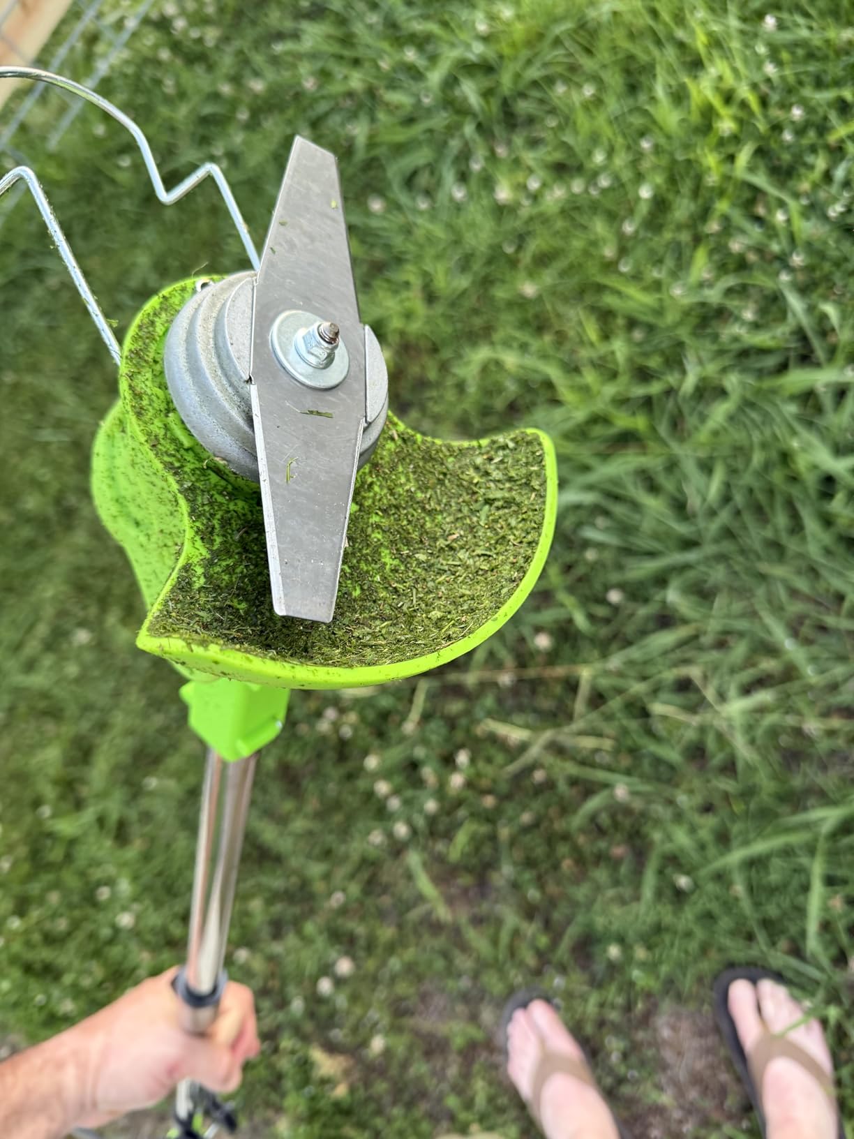 Cordless Weed Wacker Eater Brush Cutter Weed Trimmer with Blade Stringless | 2 X 2.0Ah Electric Weedwacker 21V Battery Powered with Charger - User Friendly Small Yards Grass Cutter for Seniors, Beginner customer photo 2