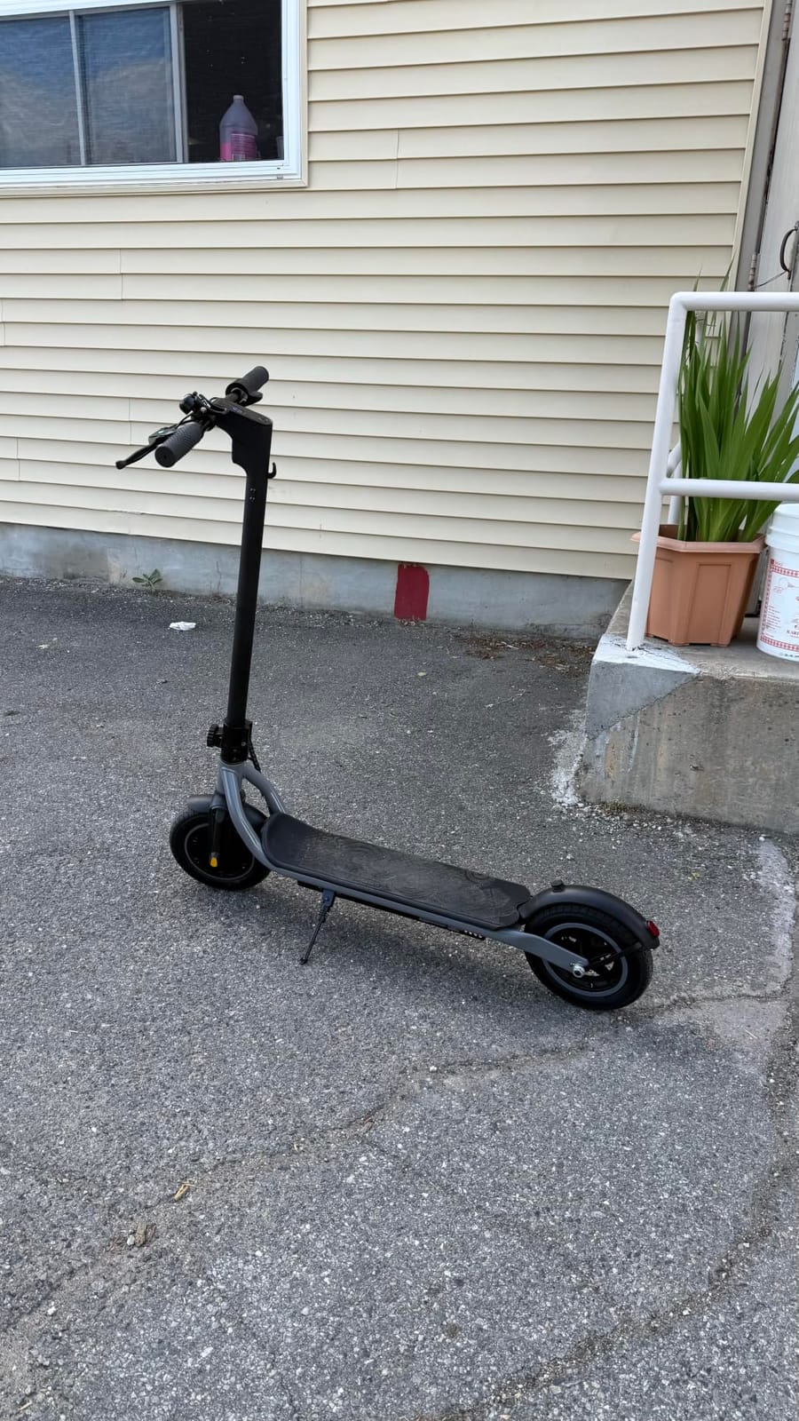 Electric Scooter, 21/23/28 Miles Range, 20 MPH Speed, 350/500W Motor | Electric Scooter for Adults, 10/8.5
