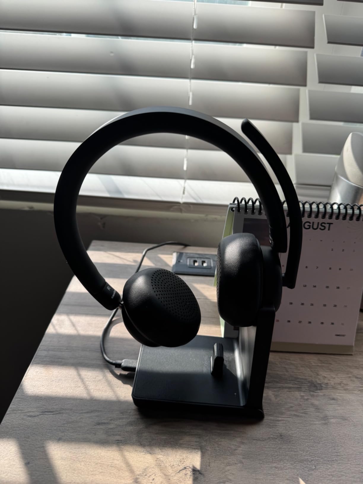 awatrue Wireless Headset with Mic for Work, Noise Canceling for Clear Calls | 2.4G Dongle & Bluetooth 5.3, AI Noise Canceling, for PC/Zoom/Teams/Call Center, Clear Audio, Comfortable Fit, Long Battery customer photo 1
