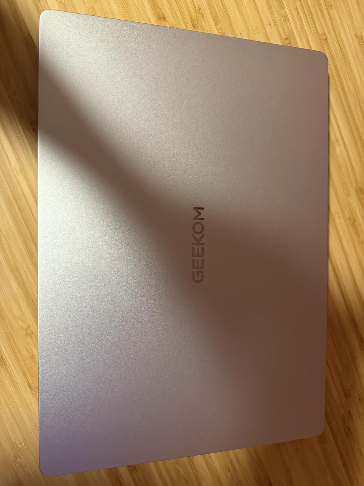 GEEKOM GeekBook M16 Laptop, 16