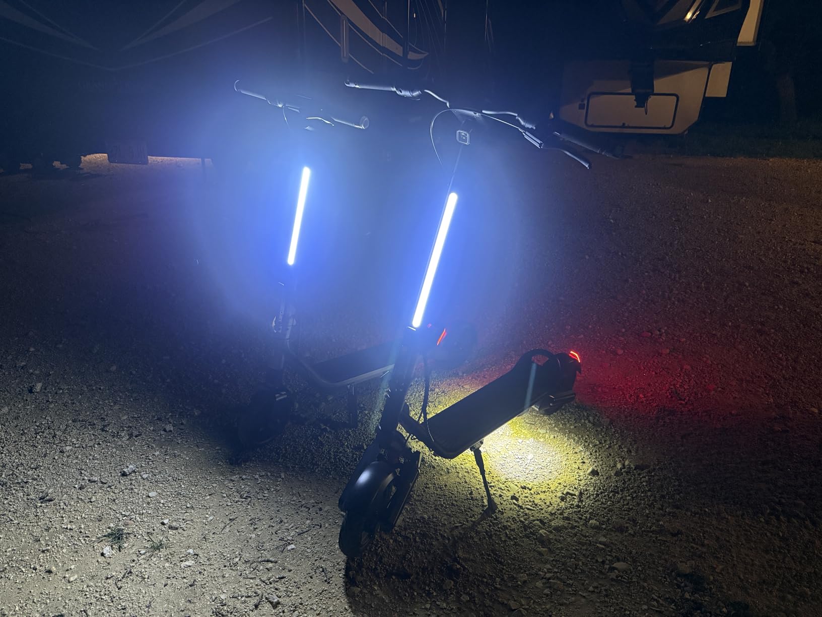 Apollo Go/Explore All Terrain Off-Road Electric Scooter for Adults | Powerful Motors, 28 MPH Top Speed, Up to 37-Mile Range, Airflow Suspension, Self-Healing Tires & 360 Lighting - Best Gift customer photo 2
