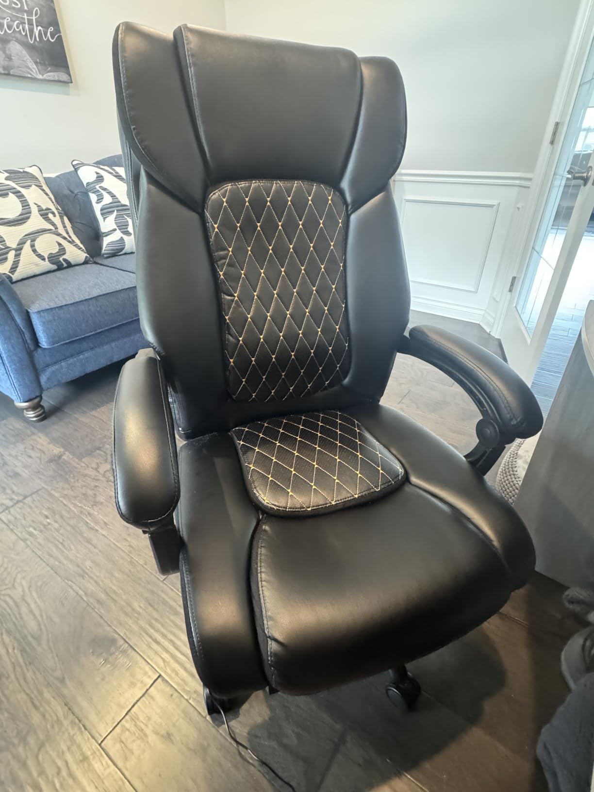 3D Kneading Massage Office Chair with Heat, 500 lbs Big and Tall Executive Computer Desk Recliner, Leather Electric Heated Chair with Footrest, Black customer photo 2