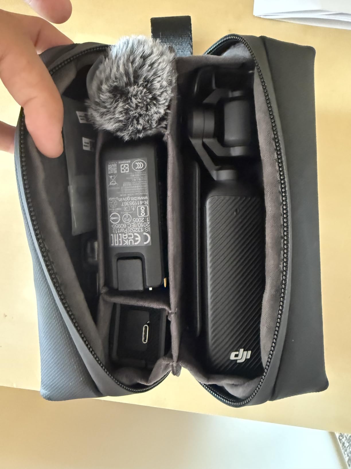 DJI Osmo Pocket 3 Vlog Combo, Vlogging Camera with 1' CMOS & 4K/120fps for YouTube, Mic Mini Transmitter (Infinity Black) customer photo 2