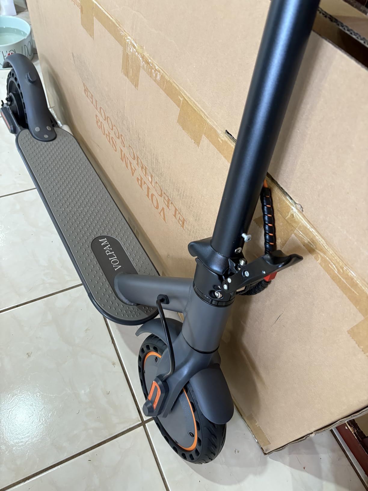 VOLPAM Electric Scooter, 350W/500W Motor, Long Range 15/17/21/28Miles, 19 Mph Top Speed customer photo 2