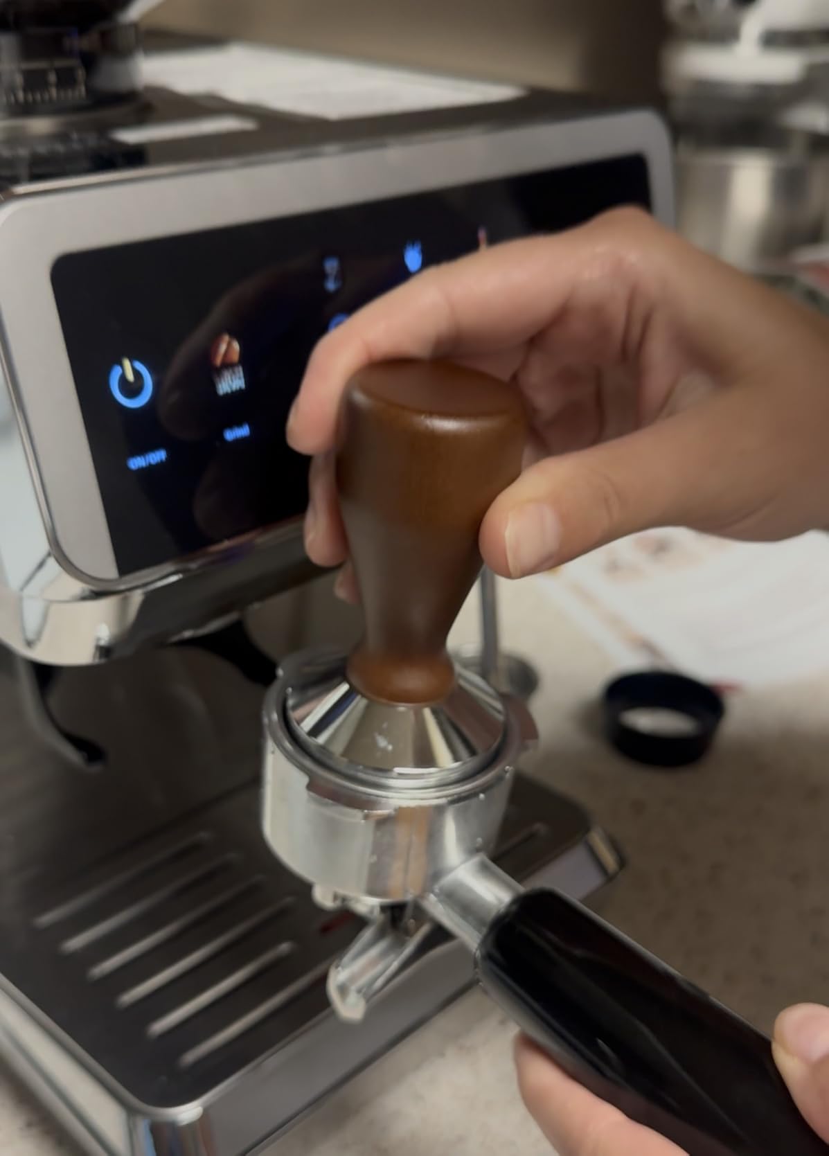 AMZCHEF Espresso Machine With Grinder, Temp Control, 44 Grind Settings | Hot & Cold Brew, Cappuccinos & Lattes, Built-in Grinder, Milk Frother, Touch Screen, Easy to Clean, Compact Design, Silver customer photo 1