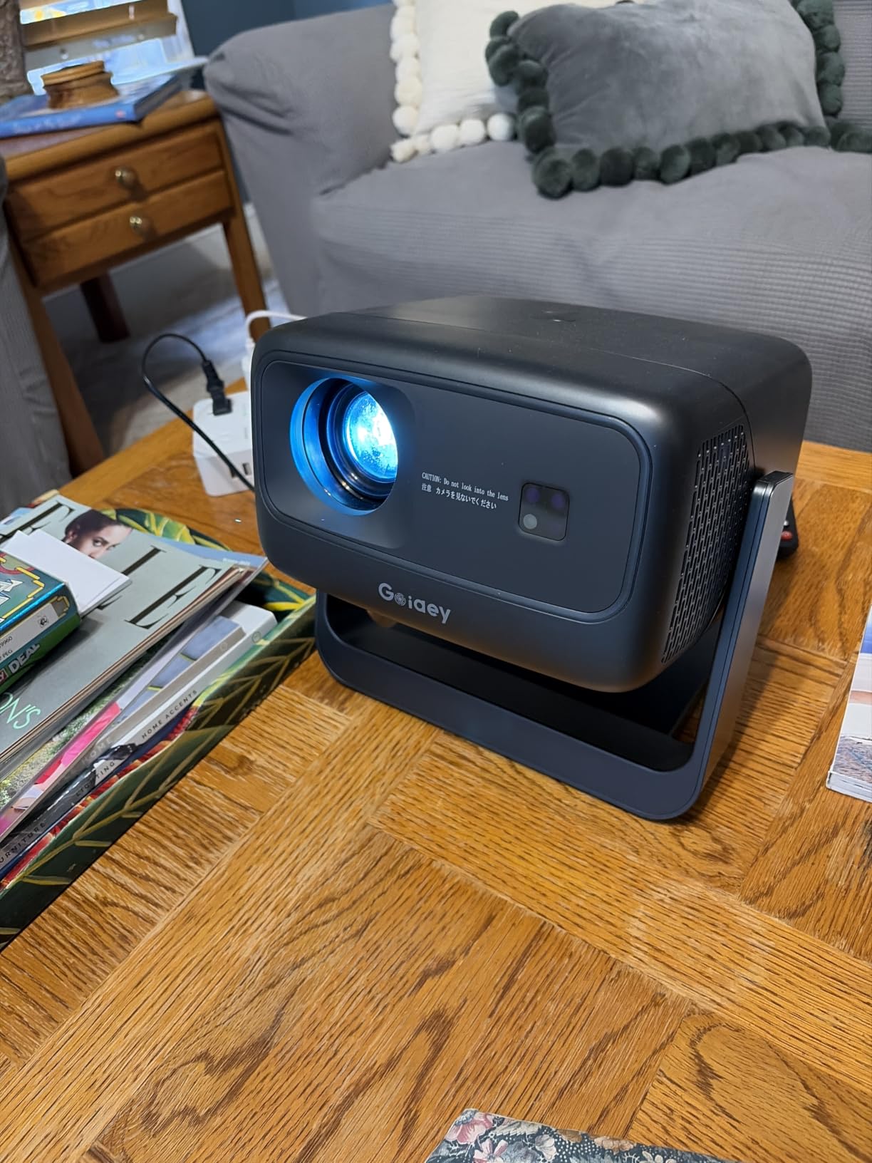 [4500 Brightness/Built in Apps/65W Audio] Outdoor 4K-Projector with WiFi and Bluetooth 5.4, Auto Focus Smart Projector Support DoIby Audio, Upgrade GO2 Short Throw Projector with 360°Stand customer photo 1
