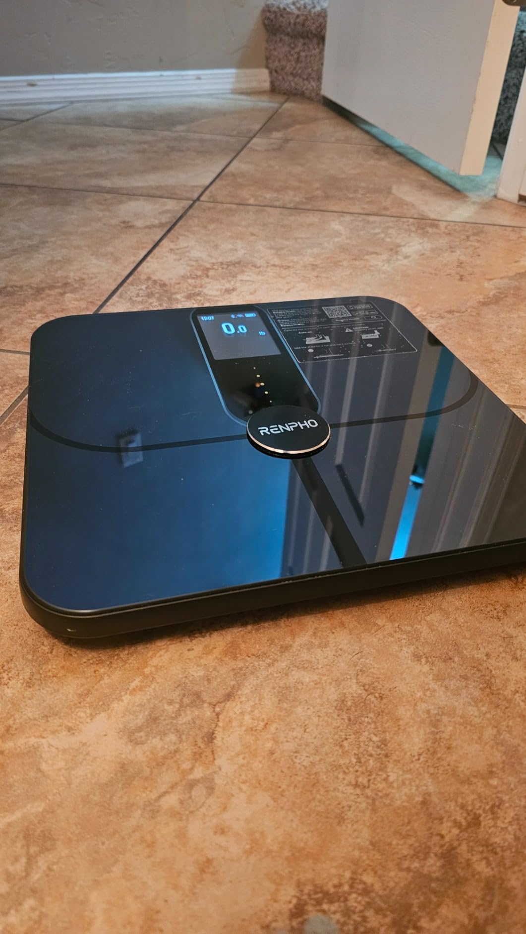 MorphoScan Lite Body Composition Scale with Handle, Clear Display | Smart Scale with BMI, Body Fat, Muscle Mass, 8-Electrode Scale with Health App, 50+ Metrics, Digital Bathroom Scale, Home Use customer photo 2