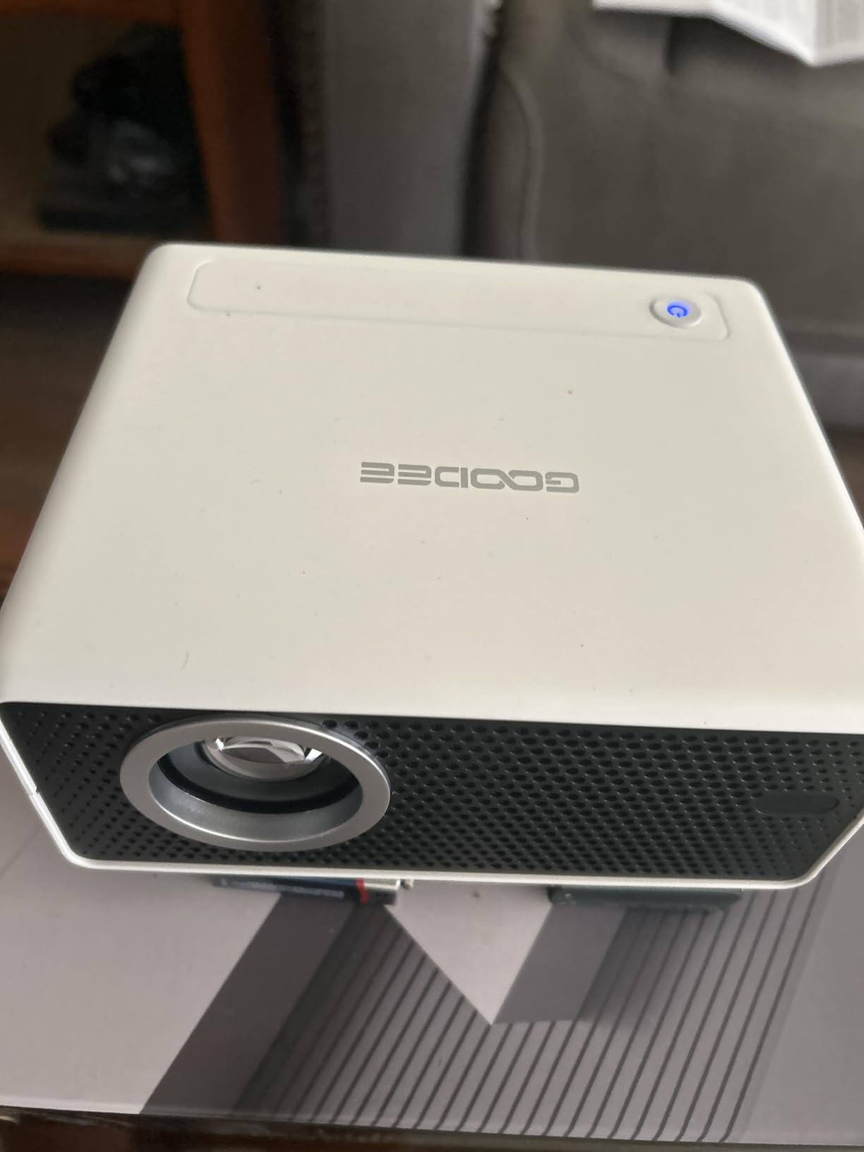 GOODEE Mini Projector with WiFi and Bluetooth - Built-in Apps | 1080P HD HomeTheater Compatible with Netflix/YouTube/PrimeVideo, Short Throw Projectors Support HDMI/Smartphone/Laptop customer photo 2