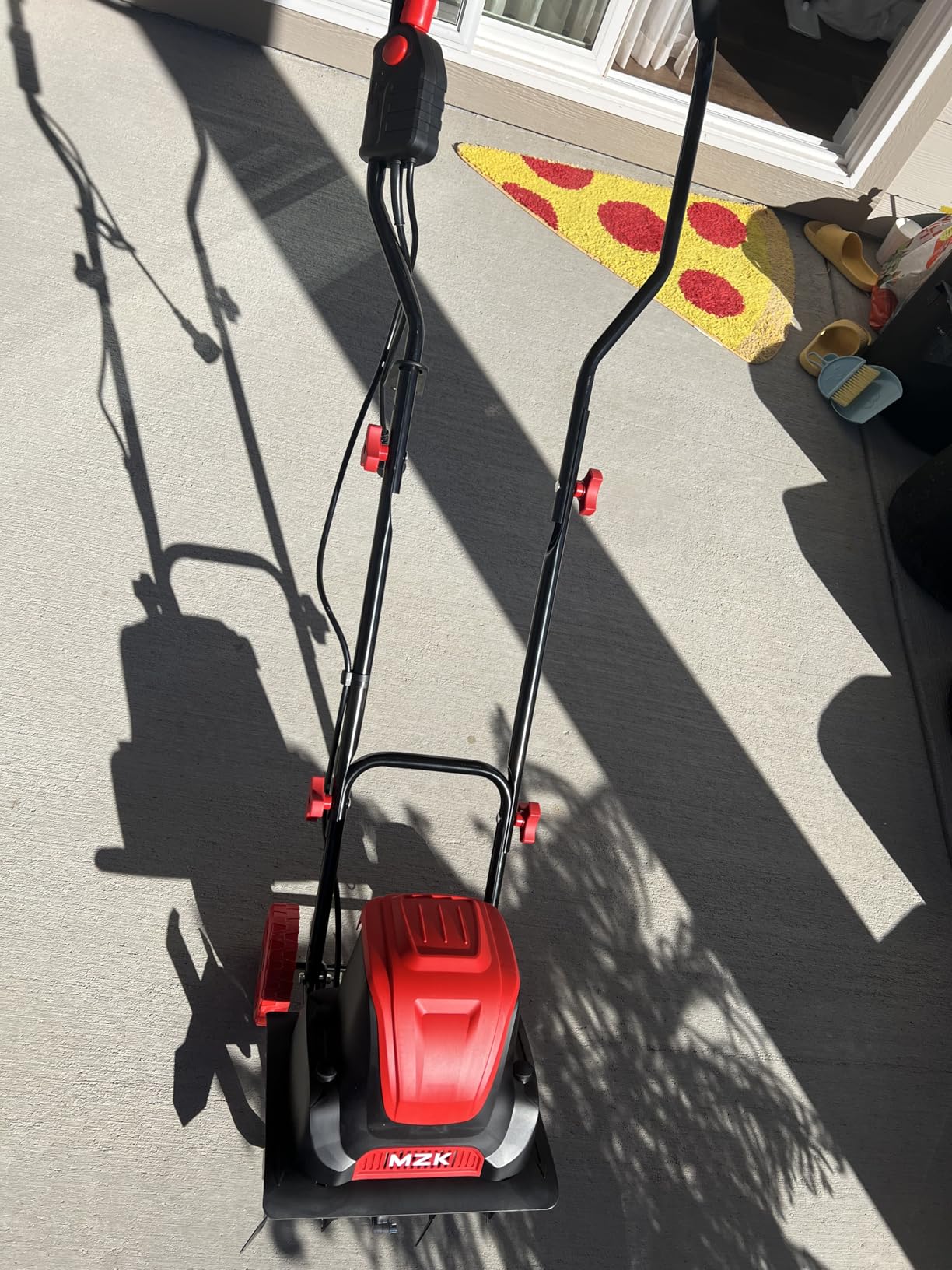 MZK 12-Inch 10.5A Electric Tiller Cultivator, Lightweight Corded Rototiller 8-Inch Depth customer photo 1