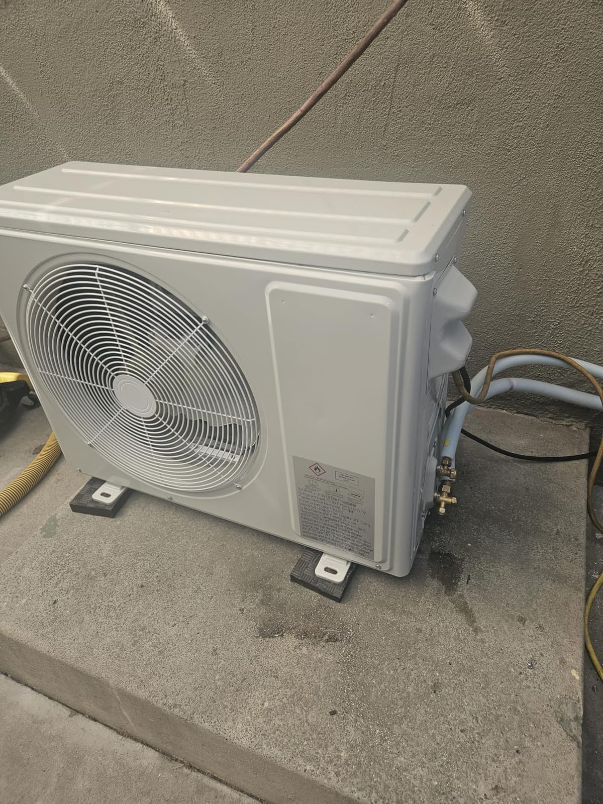 12000BTU Mini Split Air Conditioner Heat Pump, 19 SEER2 Inverter Compressor AC Unit Cools Rooms up to 750 Sq. Ft, 115V Ductless Split AC with Pre-Charged Condenser & Installation Kit(White) customer photo 1