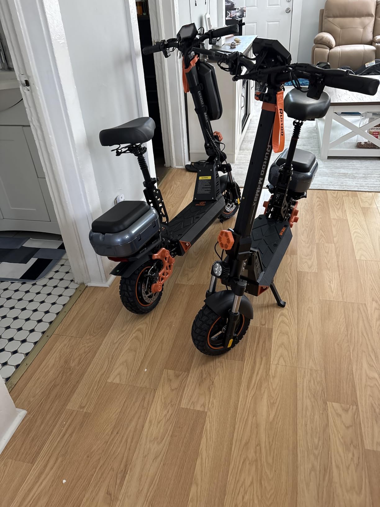 Electric Scooter Adults, 1200W E-Scooter with Seat, 35 Miles Long Range & 30 MPH Fast, 10