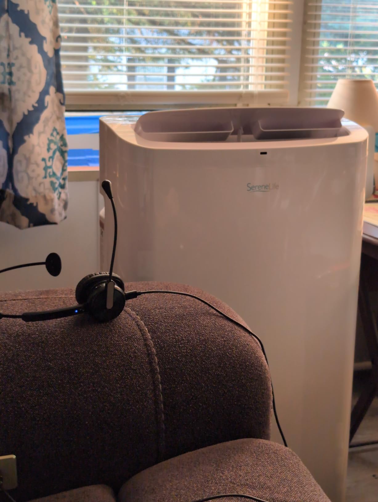 SereneLife 16,000 BTU Dual Hose Inverter Portable Air Conditioner | Portable Air Conditioner with Heat, Dehumidifier & Fan | Floor AC Unit for Bedroom, Living Room, & Office with Window Kit customer photo 1
