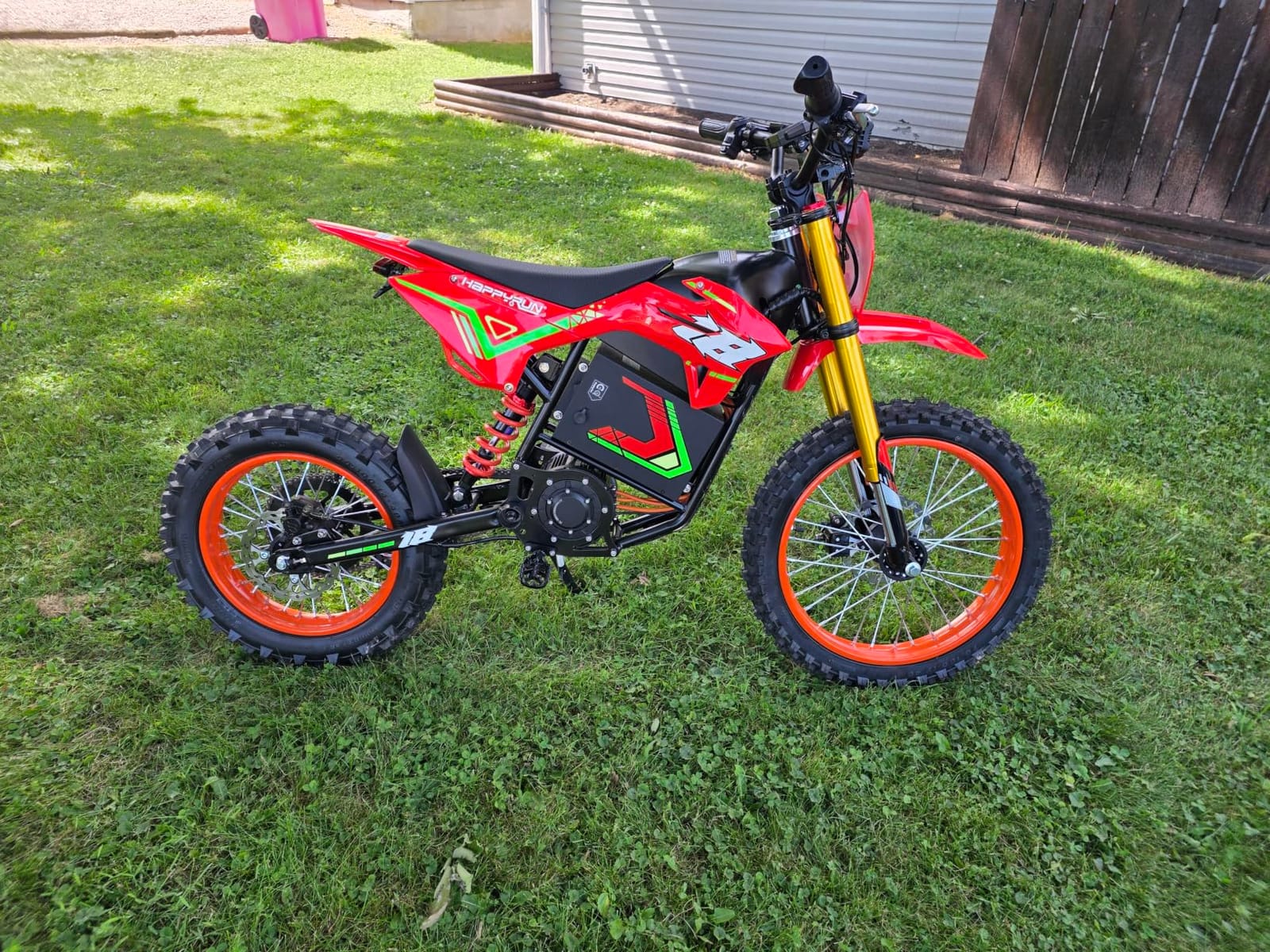 HAPPYRUN F18 2.0 Electric Dirt Bike Mid-Drive Motor 6000W Peak | 46 MPH Top Speed 60 Miles Range Full Suspension Hydraulic Disc Brakes Off-Road E-Moto with NFC Unlock & Reverse Assist customer photo 1