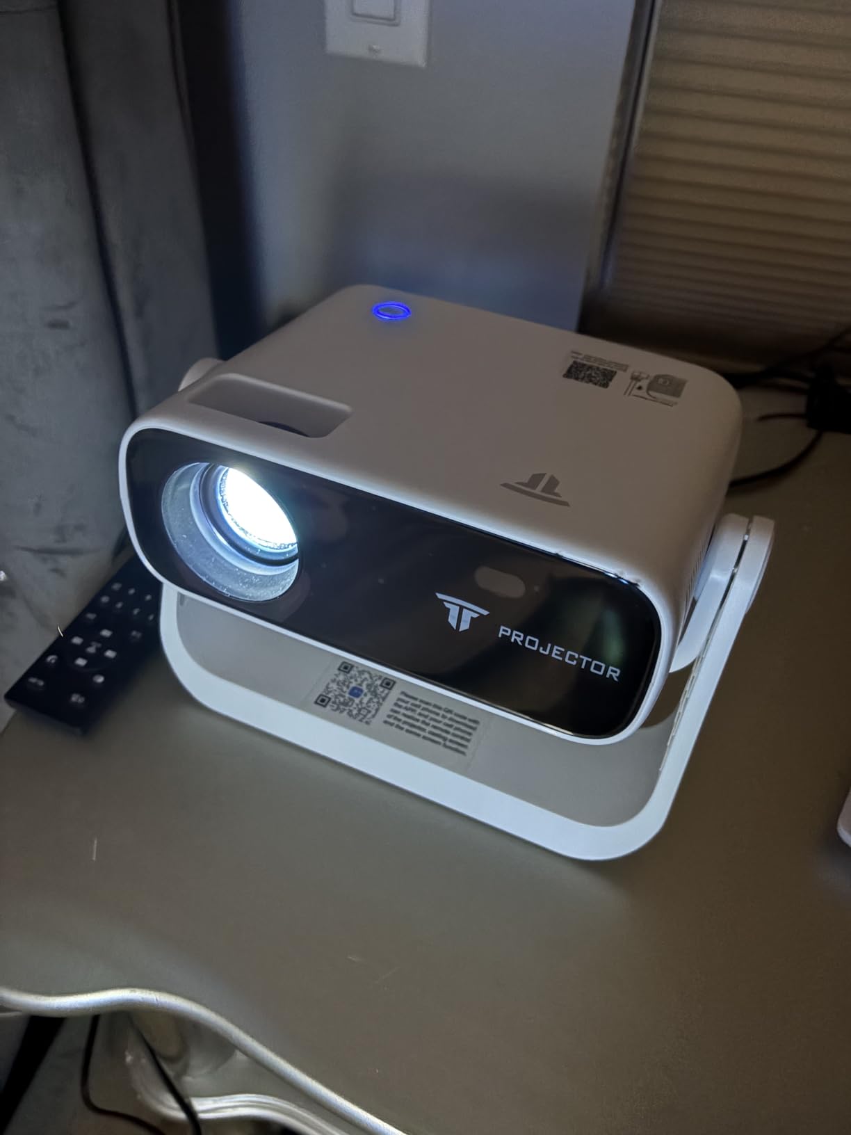 Wielio 2026 Smart Projector Android TV with WiFi 6 and Bluetooth 5.0 Built in 1000+ Apps 240 ANSI Portable Bedroom Mini Movie Projector Support 4K/1080P Auto Keystone & Zoom customer photo 2