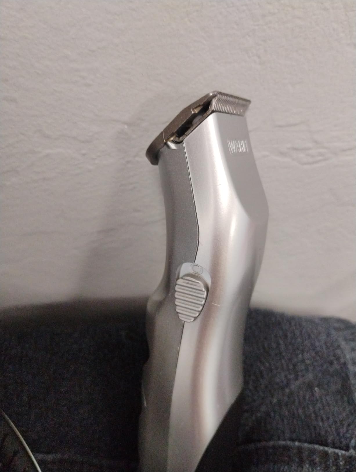 Wahl Groomsman Battery Facial Hair Trimmer for Beard & Mustache Trimming customer photo 1