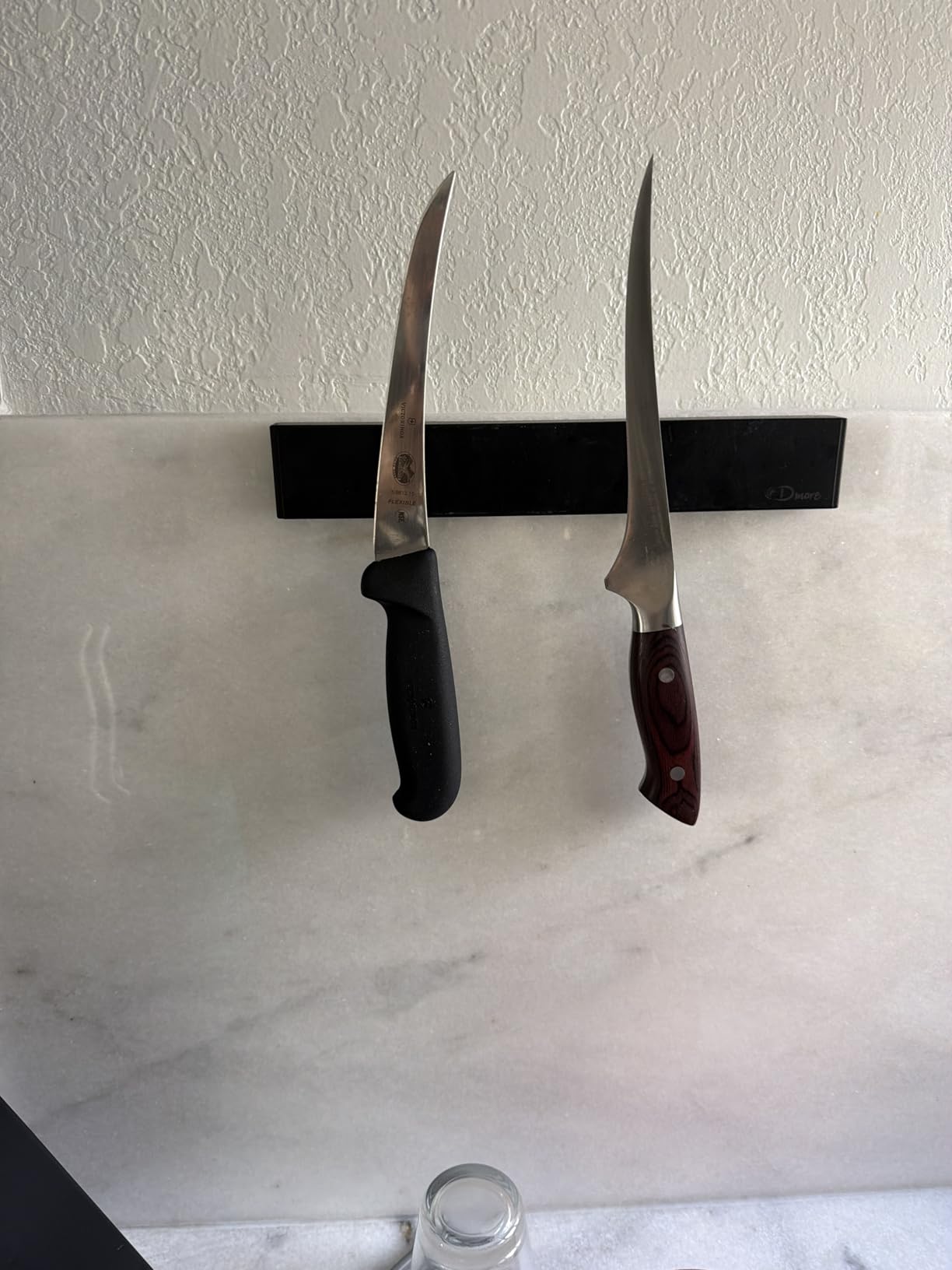 Victorinox Fibrox 6-In Curved Boning & Fillet Knife, Flexible Steel Blade customer photo 2