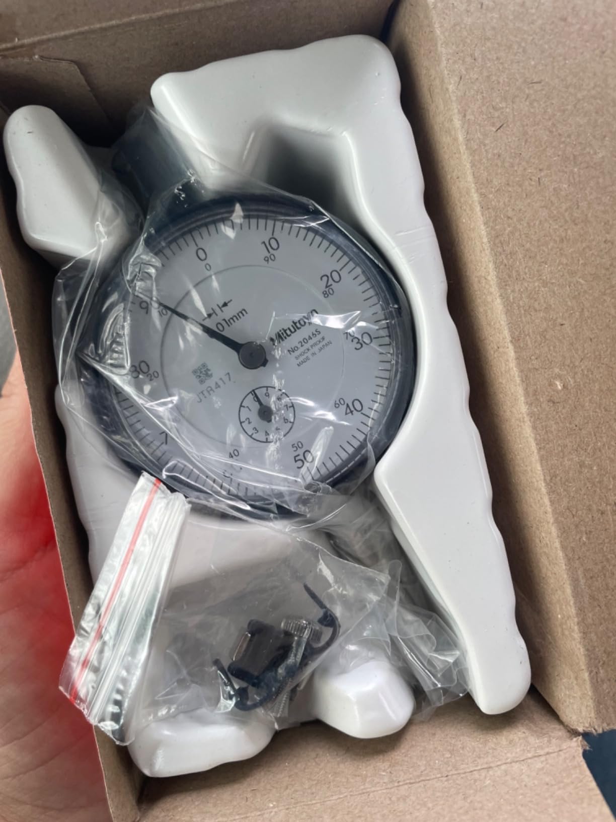 Mitutoyo 2046S, 0.01mm X 10mm Dial Indicator, 0-100, Lug Back, Series 2, 8mm Stem customer photo 1