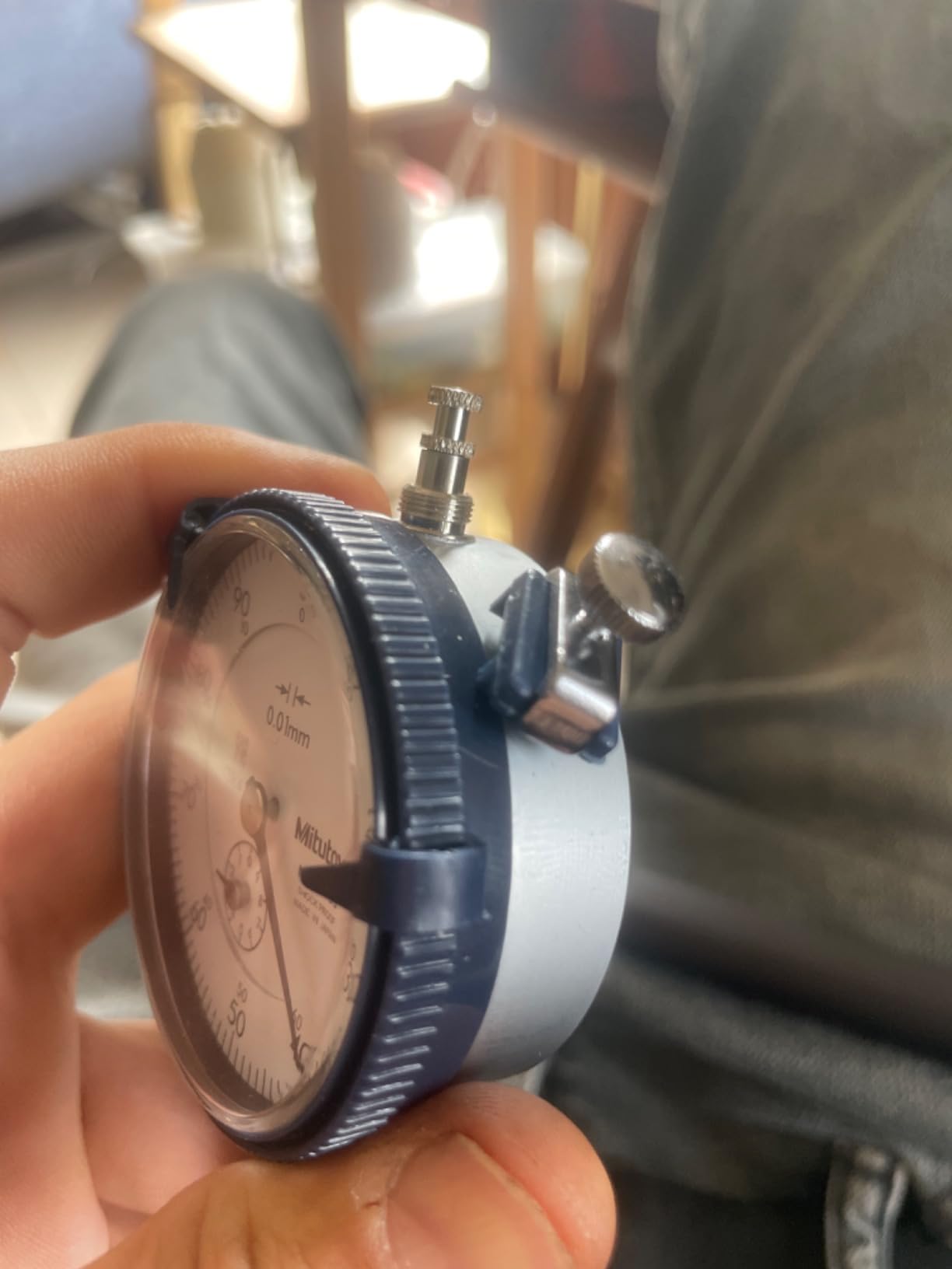 Mitutoyo 2046S, 0.01mm X 10mm Dial Indicator, 0-100, Lug Back, Series 2, 8mm Stem customer photo 2