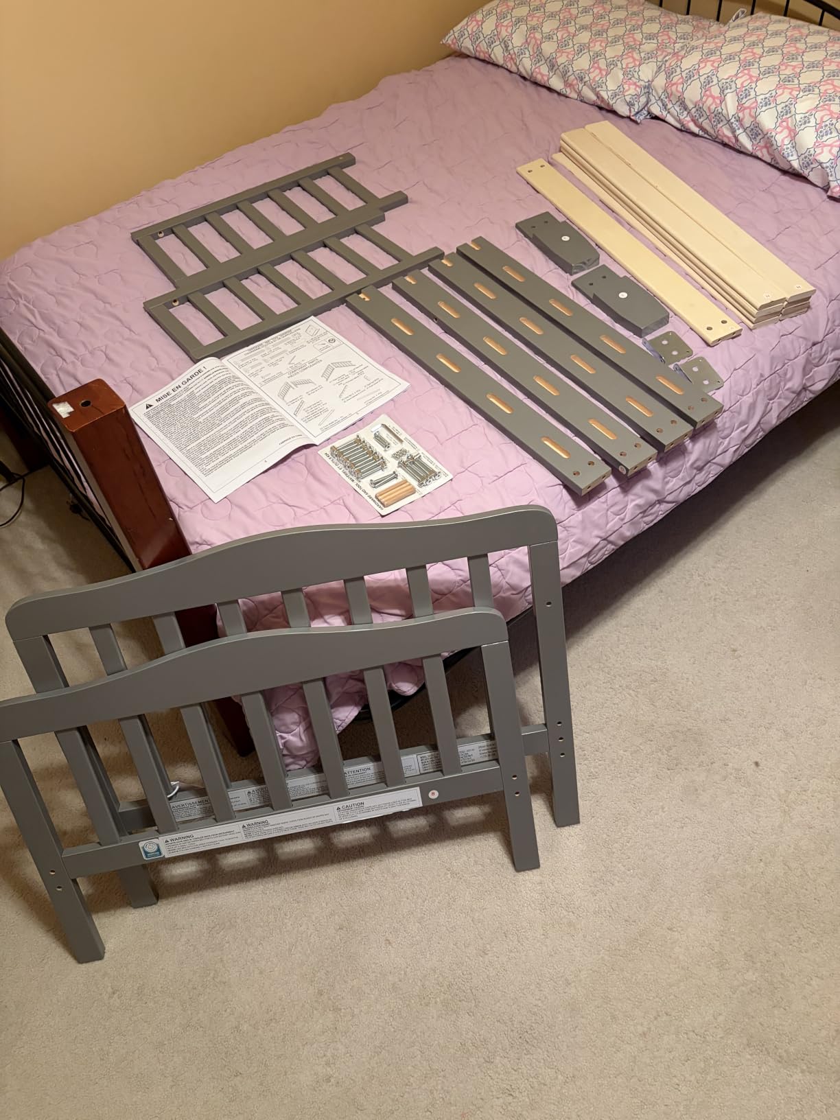 Dream On Me Classic Design Toddler Bed, GREENGUARD Gold, White | Slatterd Curved Design, Low to Floor Bed, 2 Safety Guard Rails, Sturdy Wooden Frame, 50 Lb Limit, BSA Verified customer photo 1