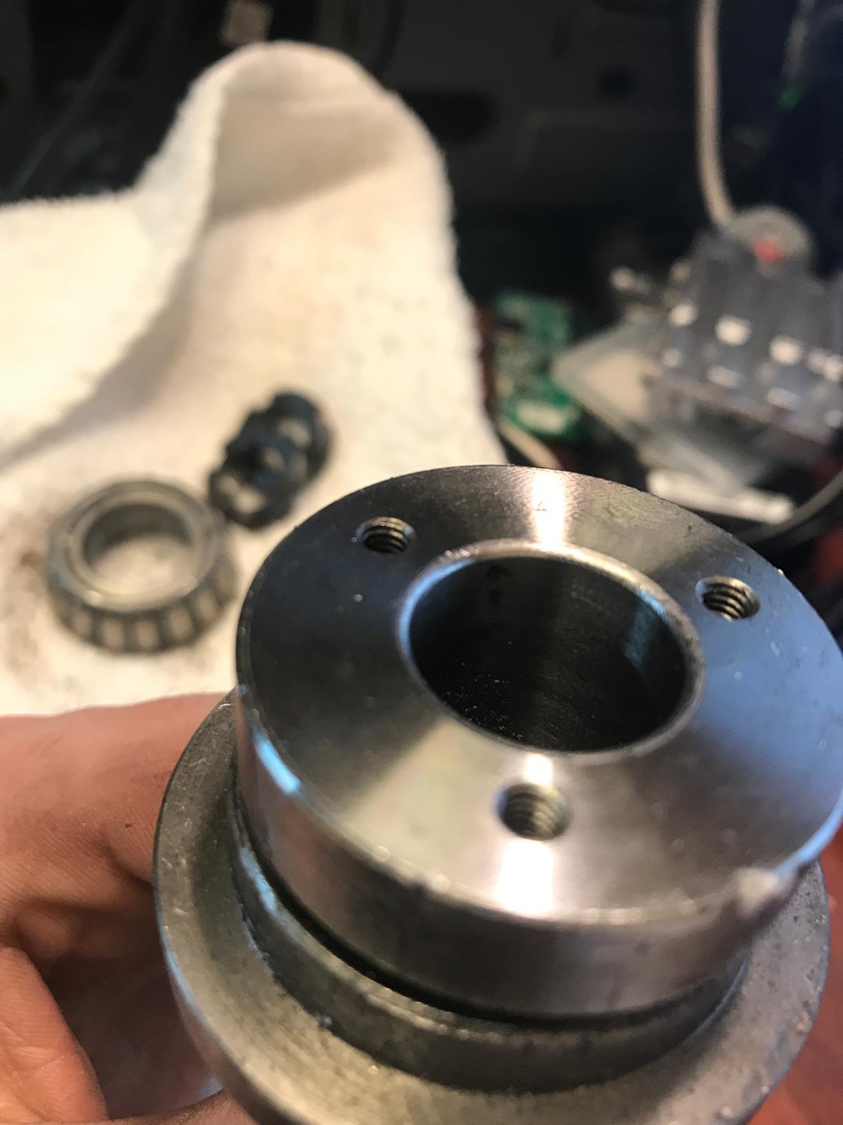 Shop Fox 6 in. x 10 in. Mini Metal Lathe M1015 customer photo 2