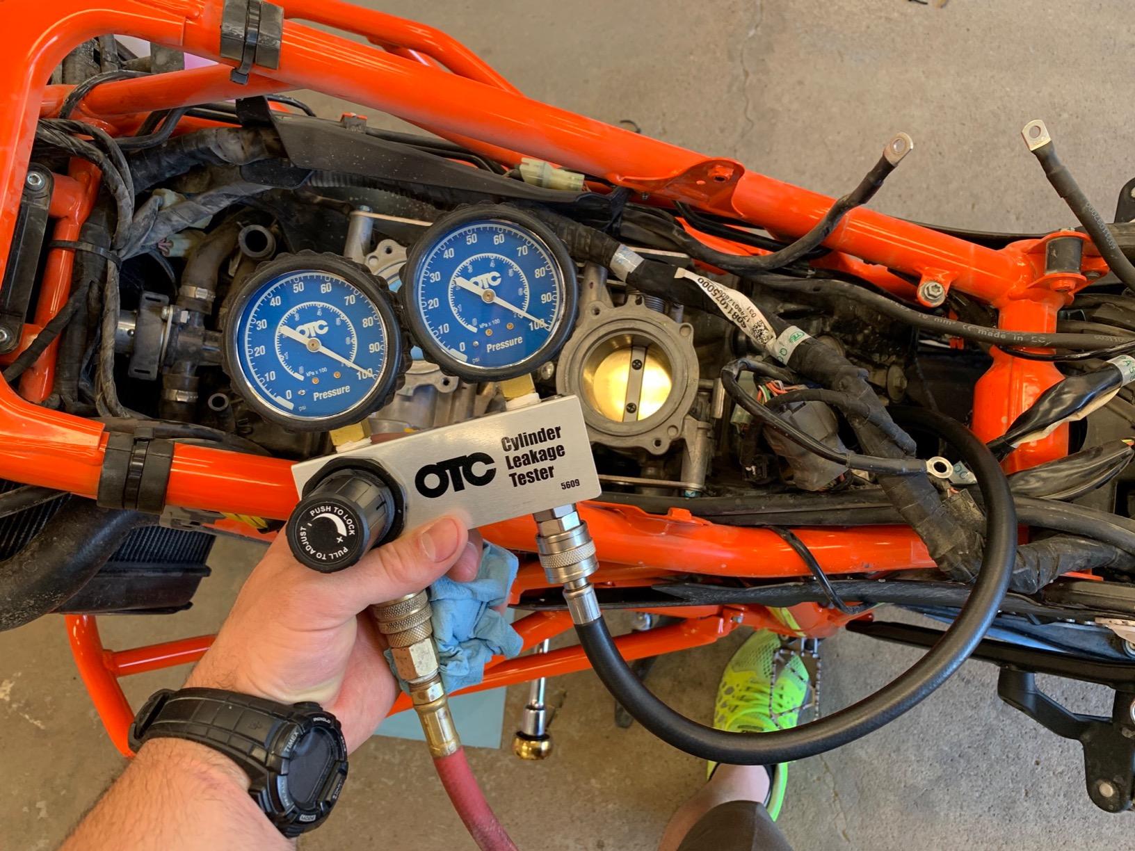OTC 5609 Cylinder Leakage Tester Kit with Storage Case customer photo 2