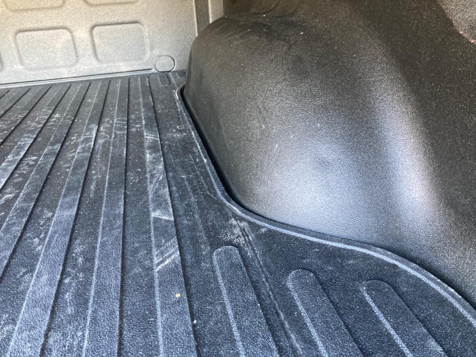 Dee Zee DZ86996 Heavyweight Bed Mat, Black customer photo 1