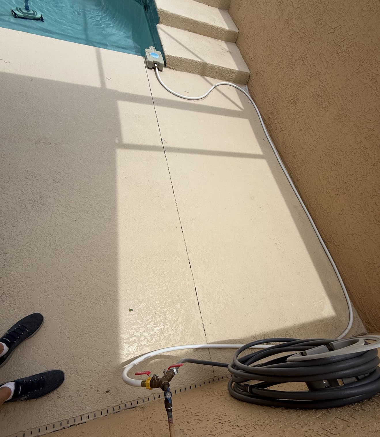 Camco TastePURE 25-Ft RV Drinking Water Hose - Made in the USA customer photo 2