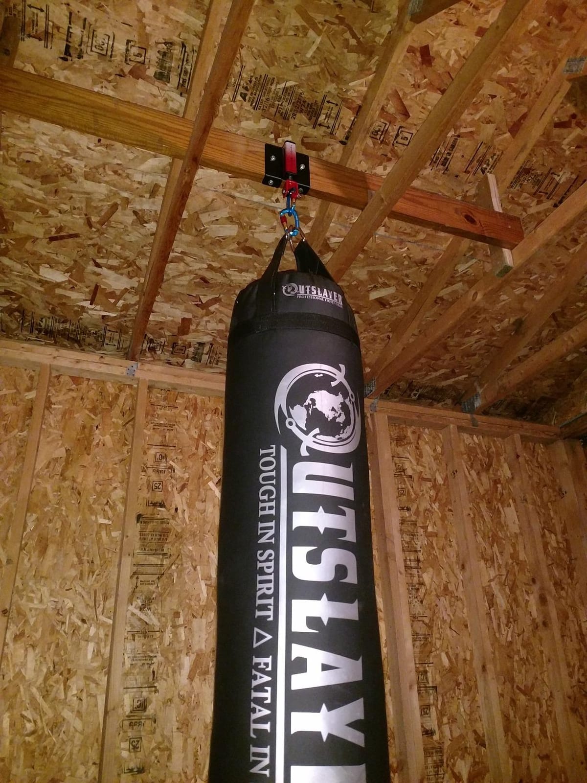 Outslayer Muay Thai Kickboxing Heavy Punching Bag – 6ft 130 lb – Made in USA – for MMA, Boxing & Training customer photo 2