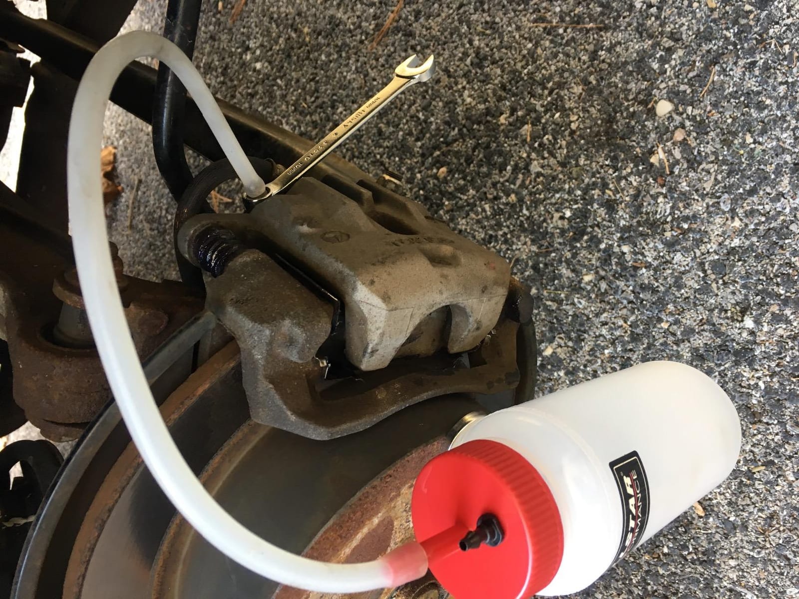 Allstar Performance ALL11017 Bleeder Bottle with Magnet and Check Valve , White customer photo 2