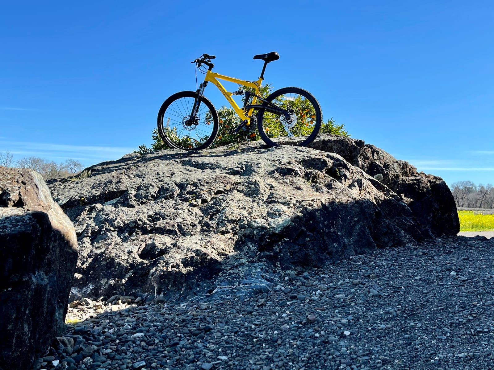 Gravity FSX 1.0 Dual Full Suspension Mountain Bike with Disc Brakes Aluminum Frame customer photo 2