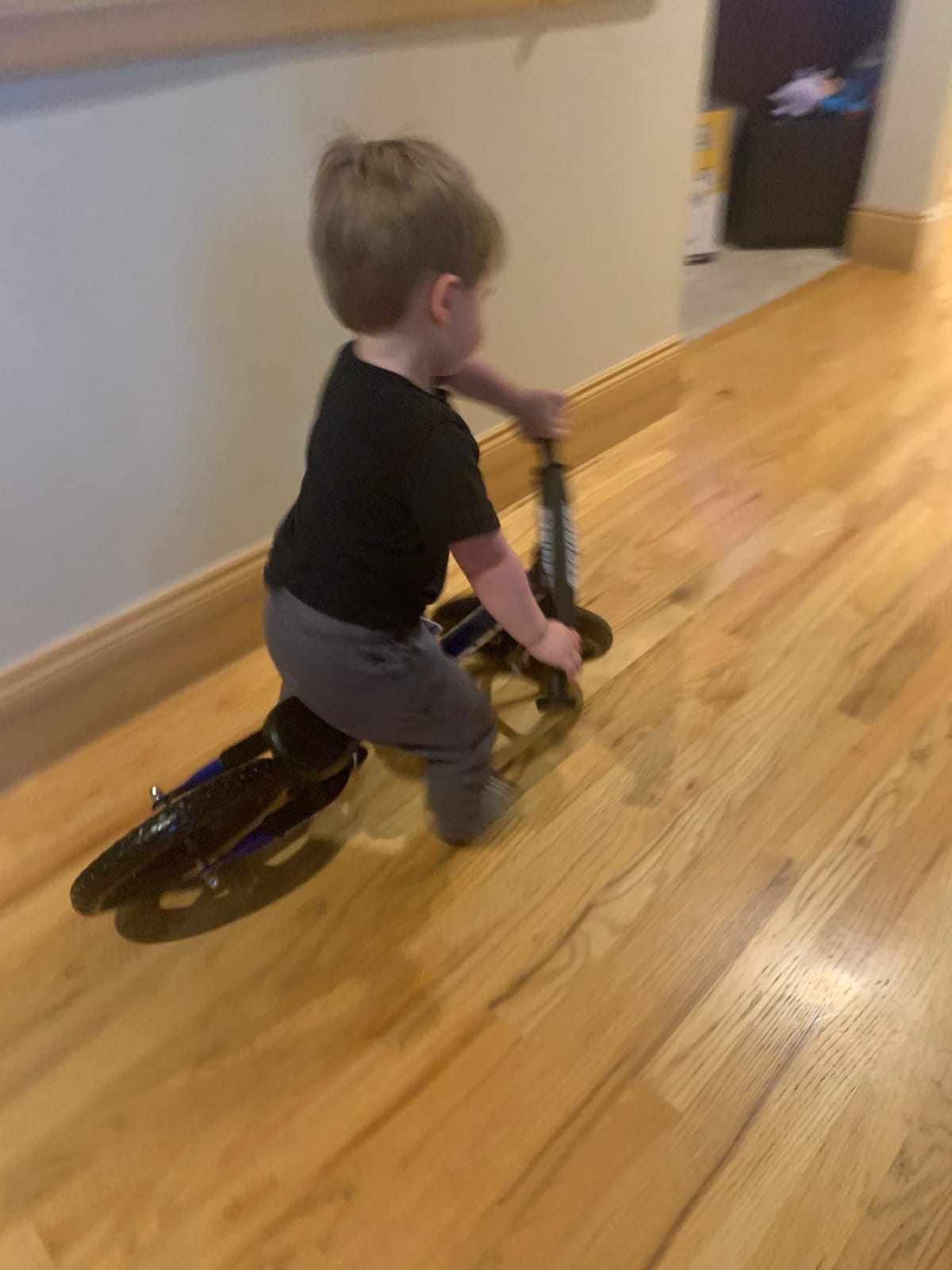 Strider 12 Sport, No Pedal Balance Bike for Kids Ages 1–4 Years, Pink customer photo 1