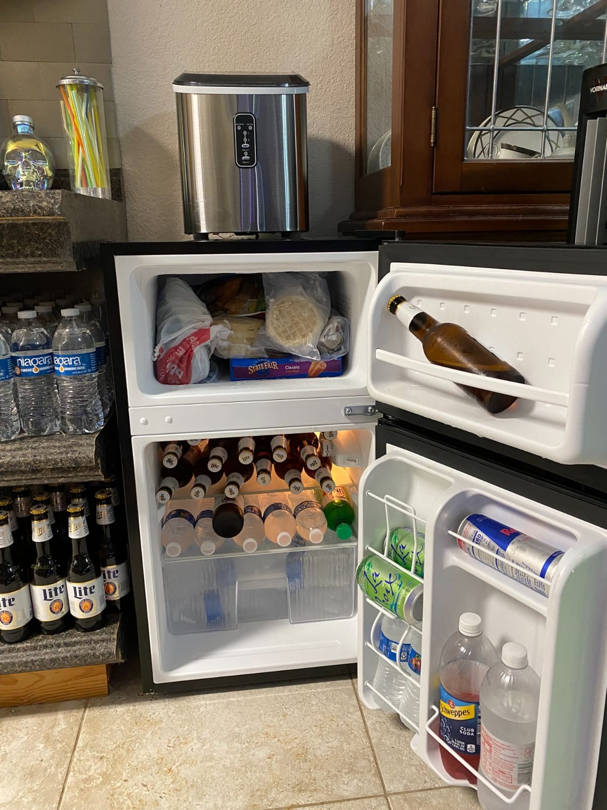 Midea 3.1 Cu.ft Mini Fridge with Freezer, Energy Star Certified, for Dorm customer photo 2