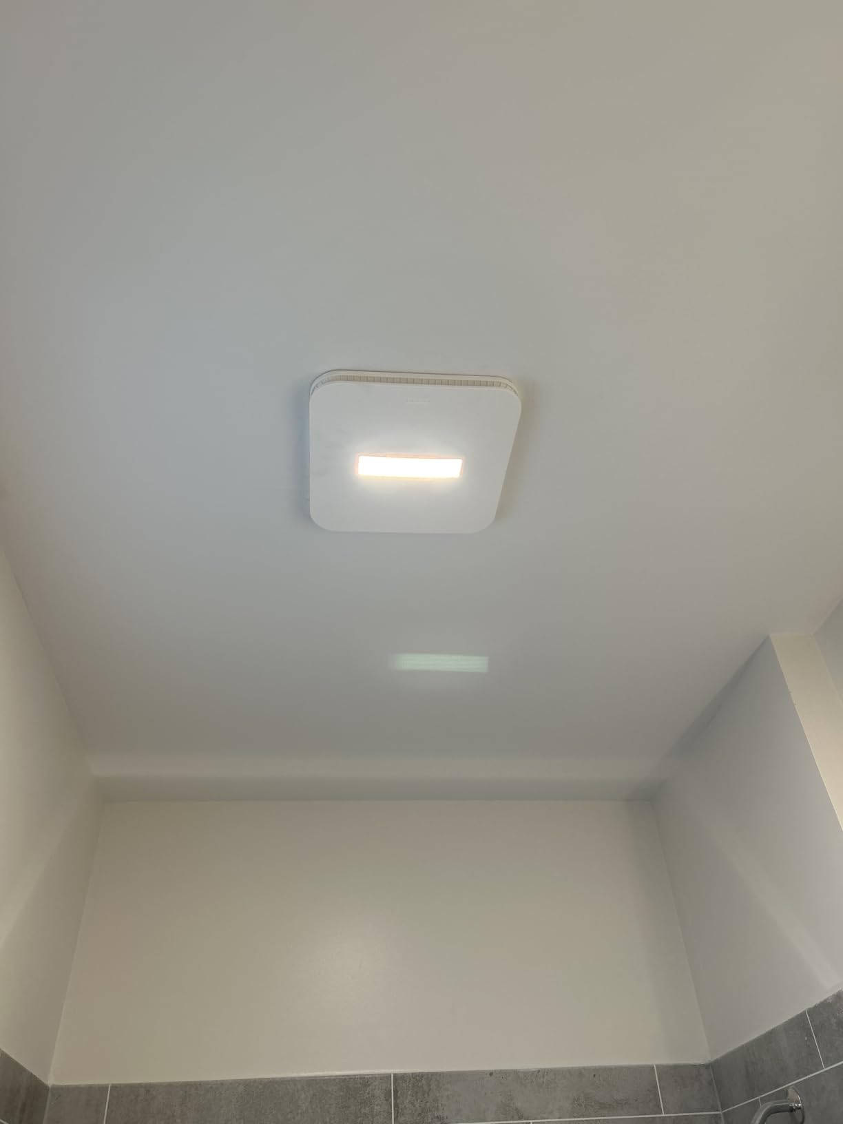 Broan-NuTone Bathroom Exhaust Fan – Retrofit Design Replaces Existing Fan Without Attic Access, Quiet 1.0 Sones, 110 CFM, Powerful Ventilation with 4 Selectable CCT Light Settings for a Modern Look customer photo 2